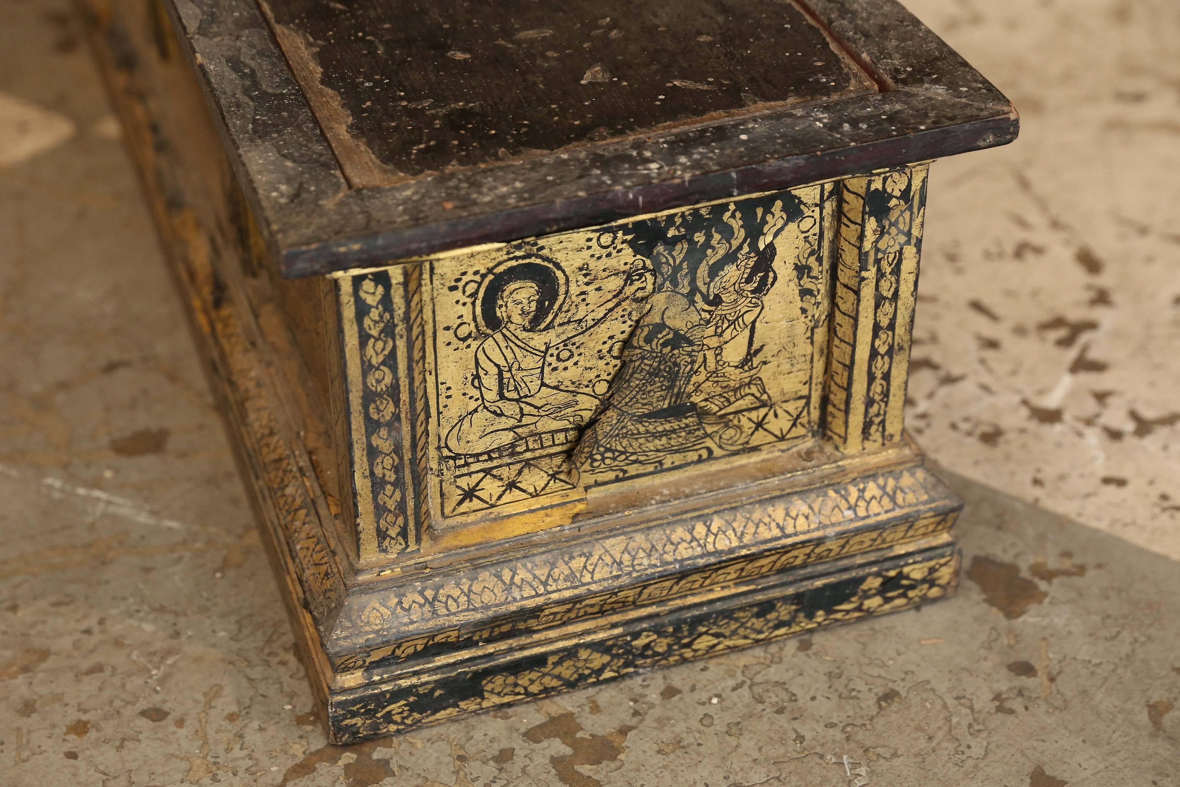 19th Century Thai Parcel-Gilt Buddhist Scroll Processional Box 2