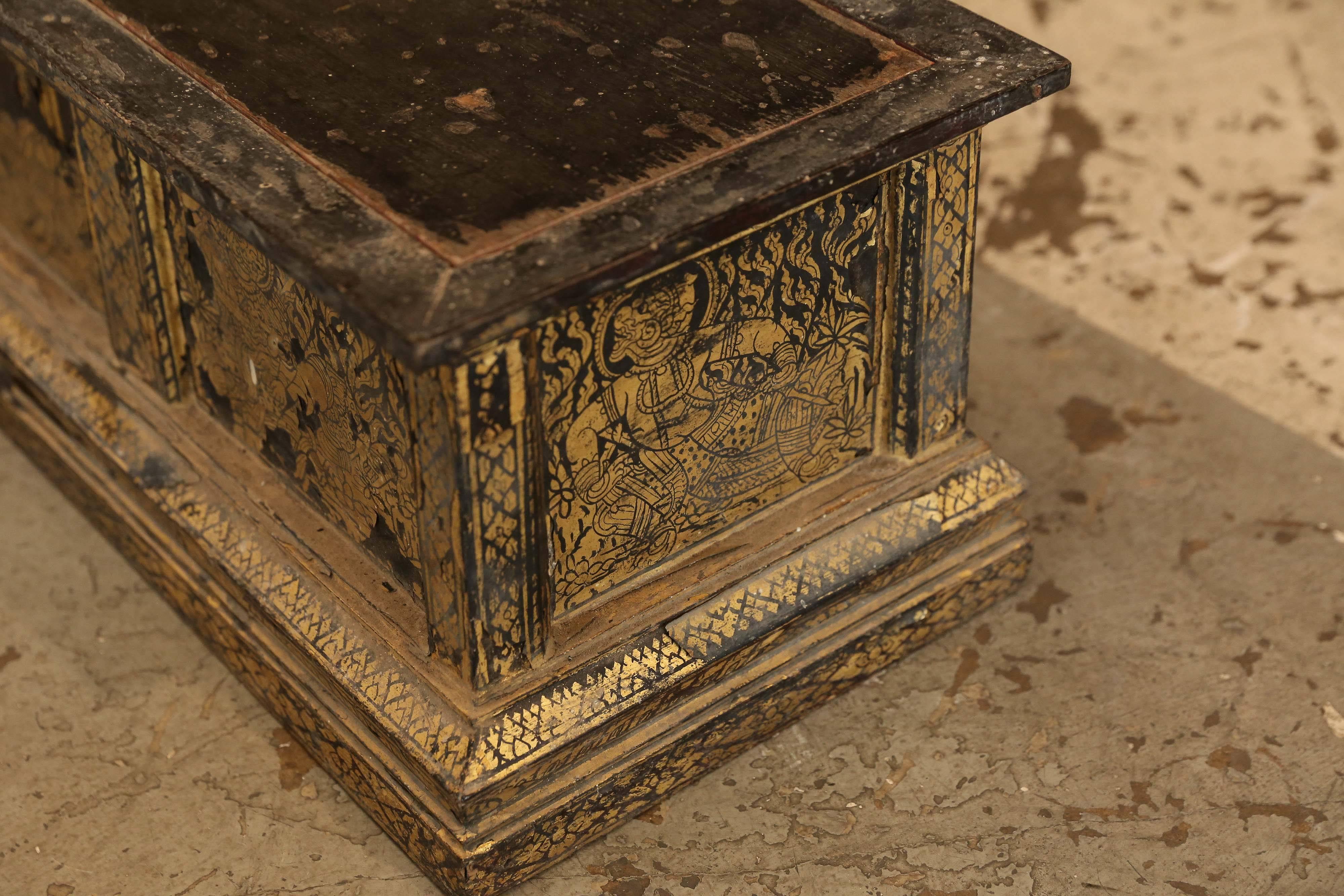 19th Century Thai Parcel-Gilt Buddhist Scroll Processional Box 6