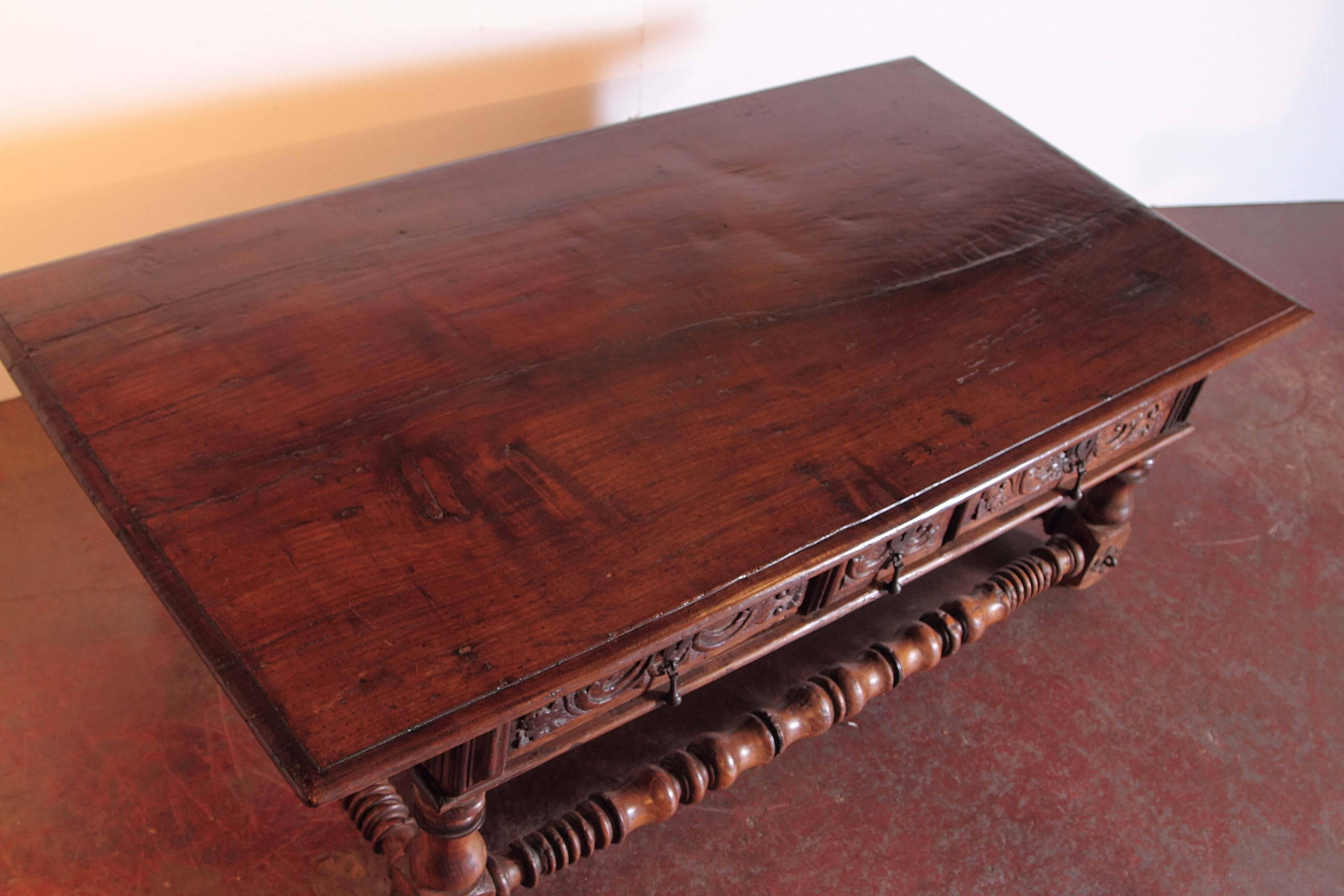 Large 18th Century Spanish Hand-Carved Chestnut Coffee Table with Three Drawers  1