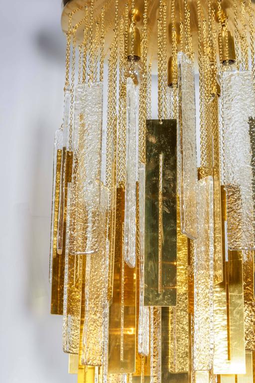 Post-Modern Mazzega Murano Glass and Gold-Plated Pendant Drop Chandelier 