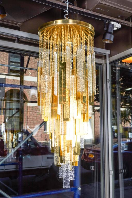20th Century Mazzega Murano Glass and Gold-Plated Pendant Drop Chandelier 