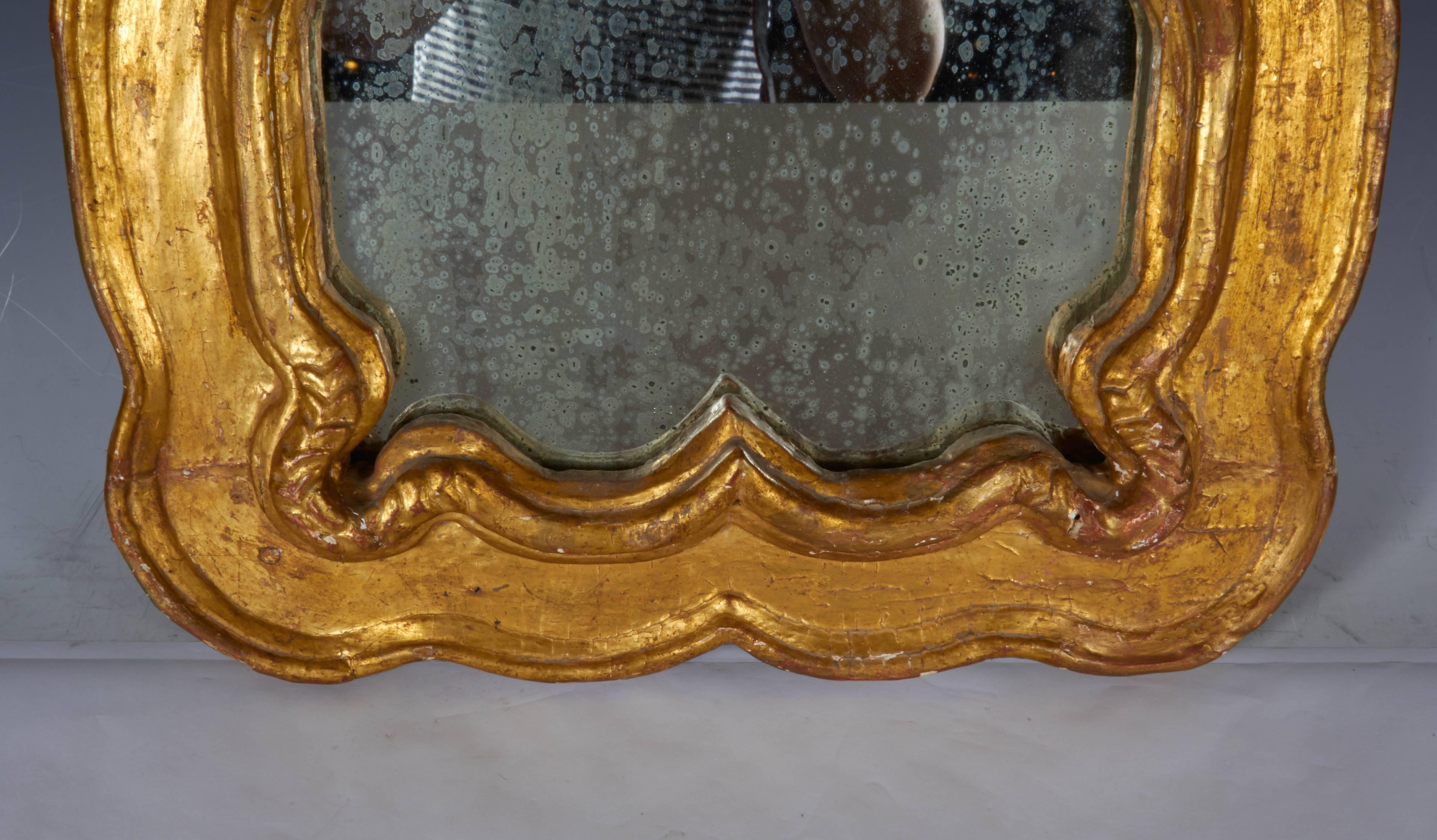 18th Century Pair of Venetian Hand-Carved Giltwood Mirrors, Late 18th-Early 19th Century