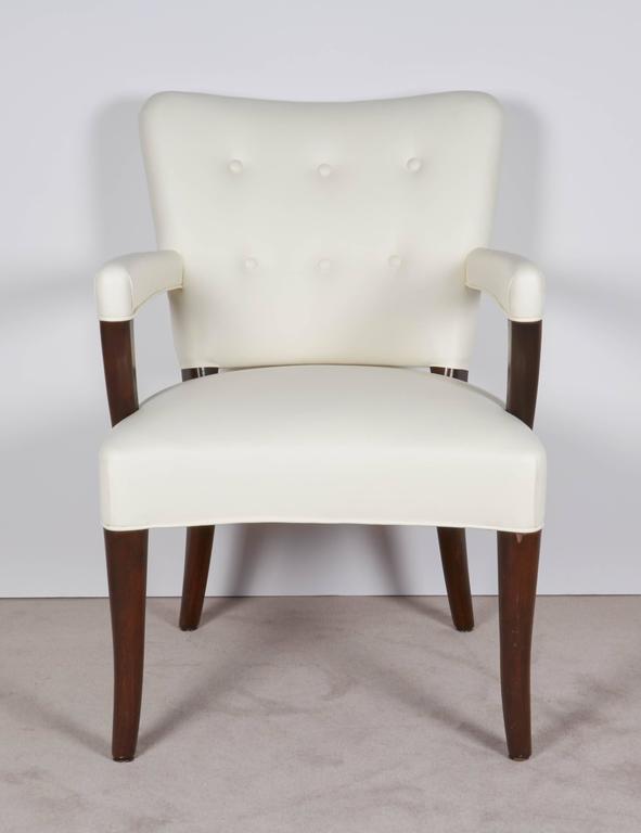 Pair of Stow Davis White Leather Armchairs For Sale at 1stDibs