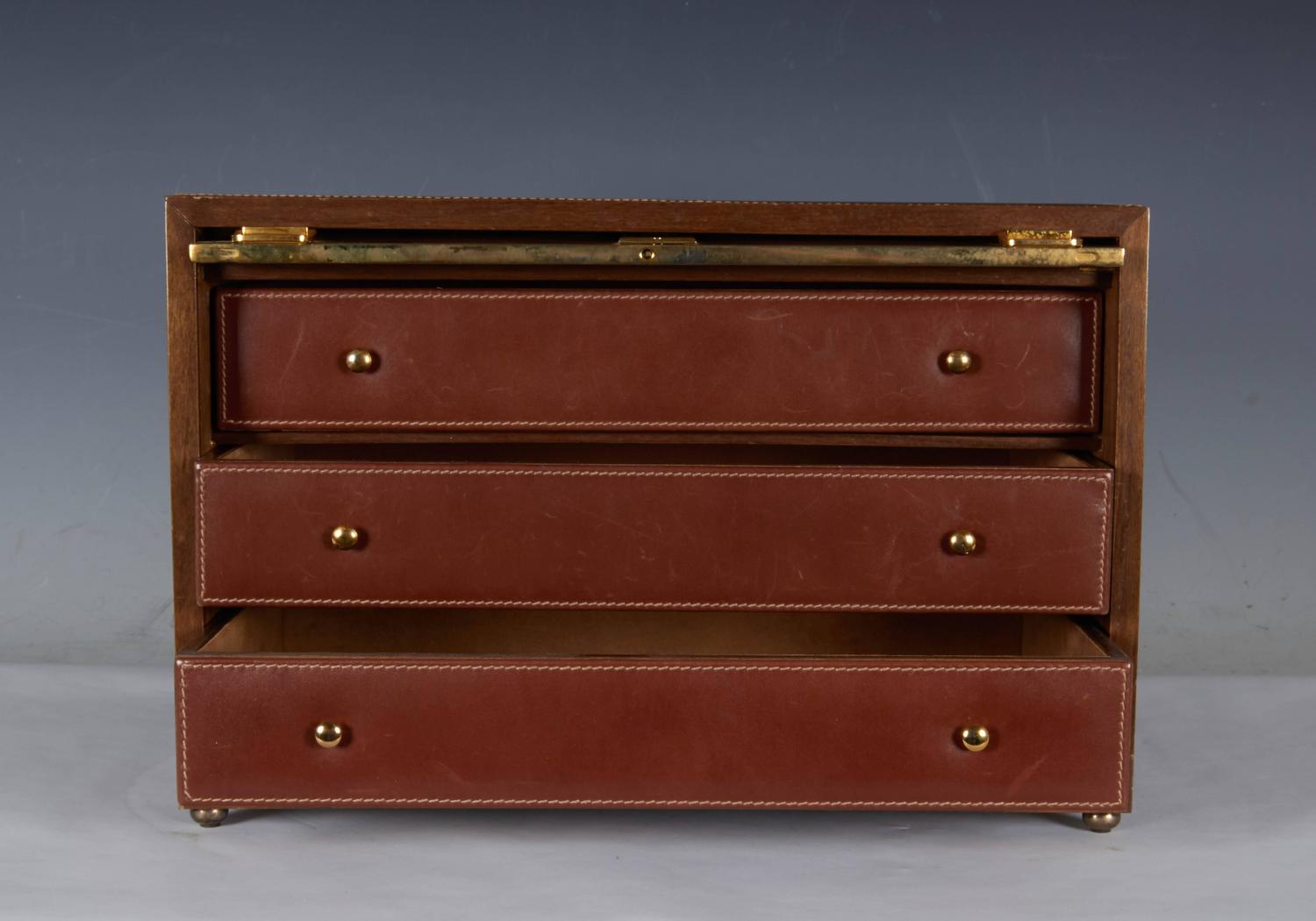 Mark Cross Men's Jewelry Box in Leather and Brass For Sale at 1stdibs