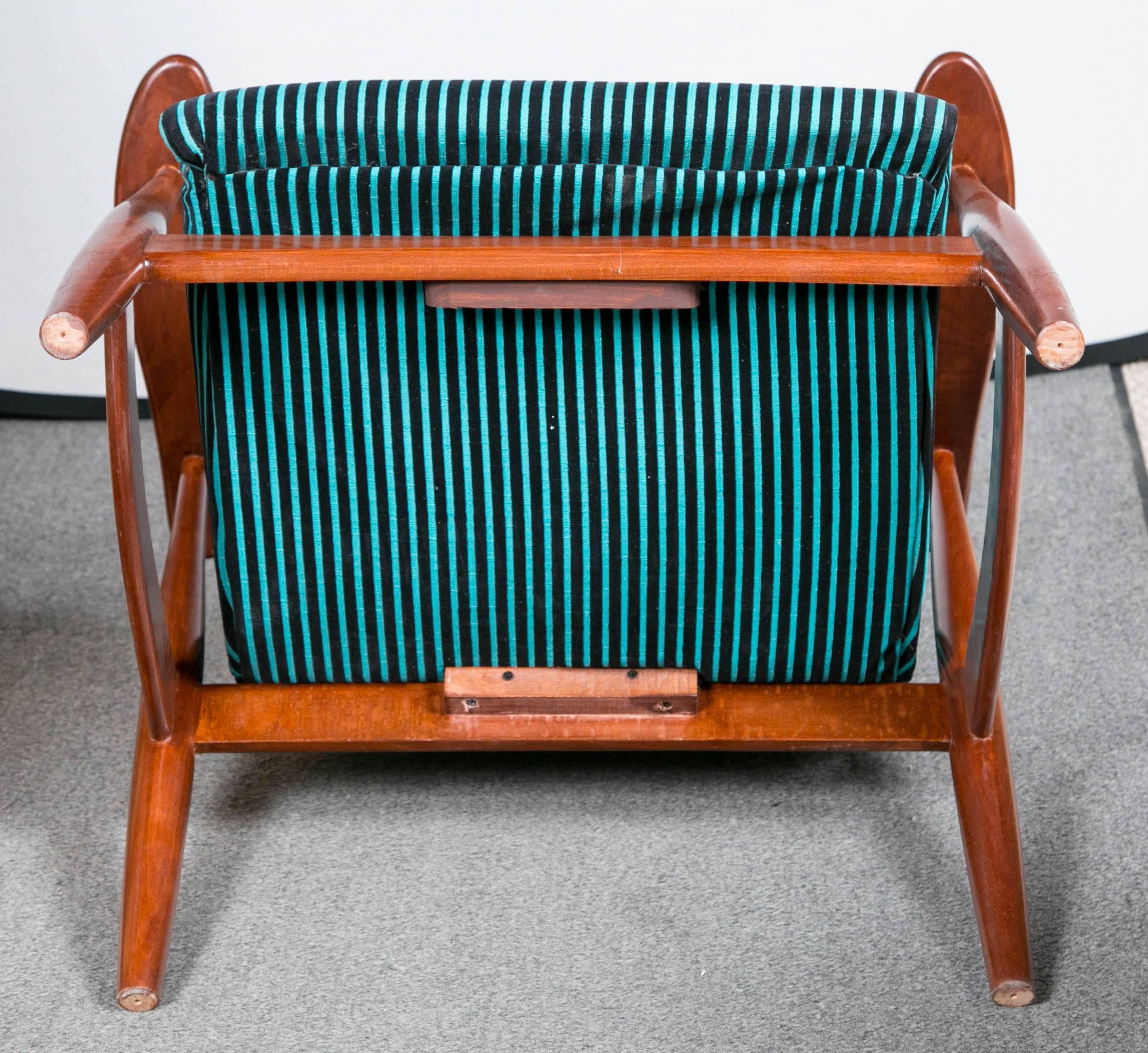Italian Pair of Mid-Century Modern Arm Lounge Chairs