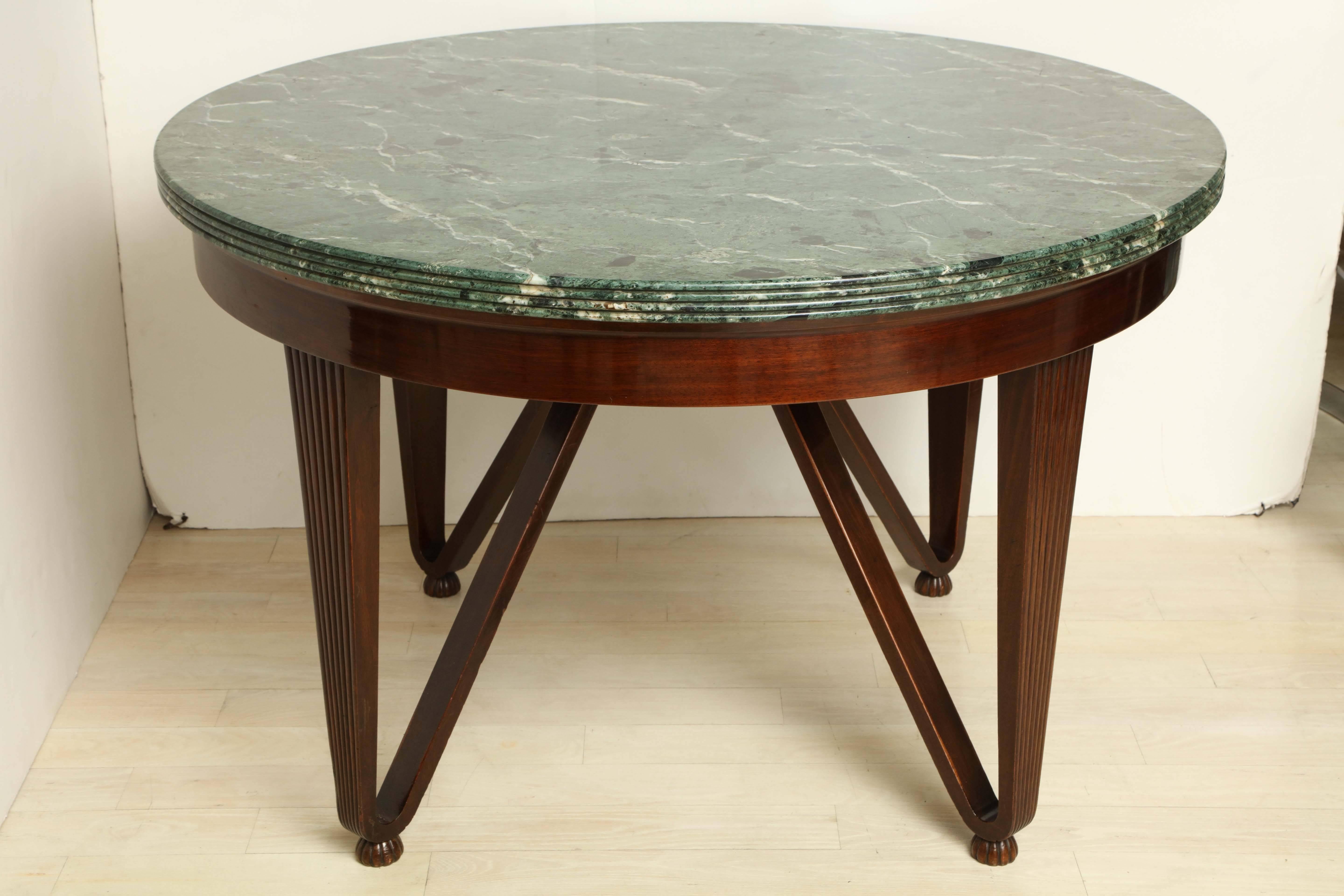 Mid-20th Century Round, Italian Mahogany Center Table with Green Marble Top and Wood Hairpin Legs