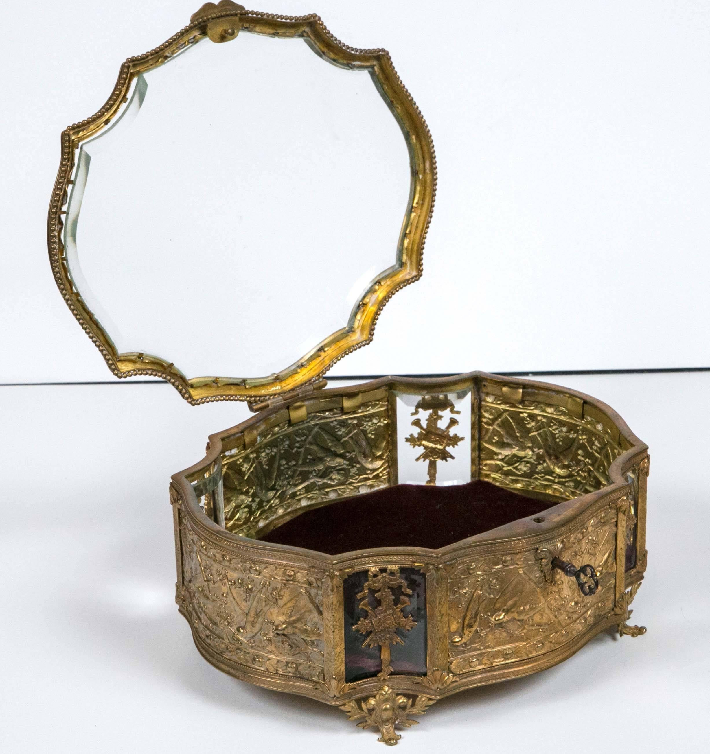 Antique French 1860 Bronze Beveled Crystal Doré Keepsake/ Vitrine Box 2
