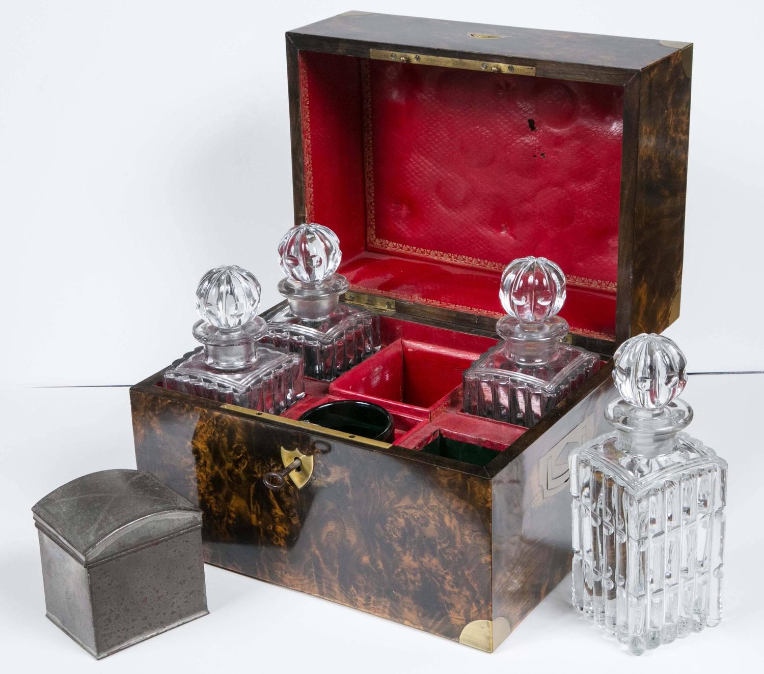 English 1790 Burl Wood Liquor Decanter Travel Bar For Sale at 1stdibs