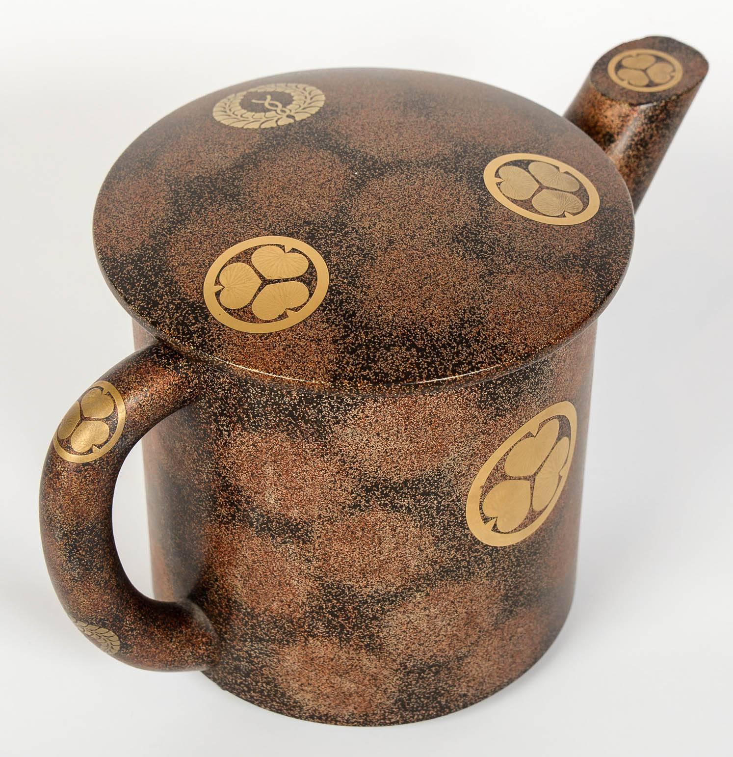 Wood Meiji Japanese Lacquered Tea Pot For Sale