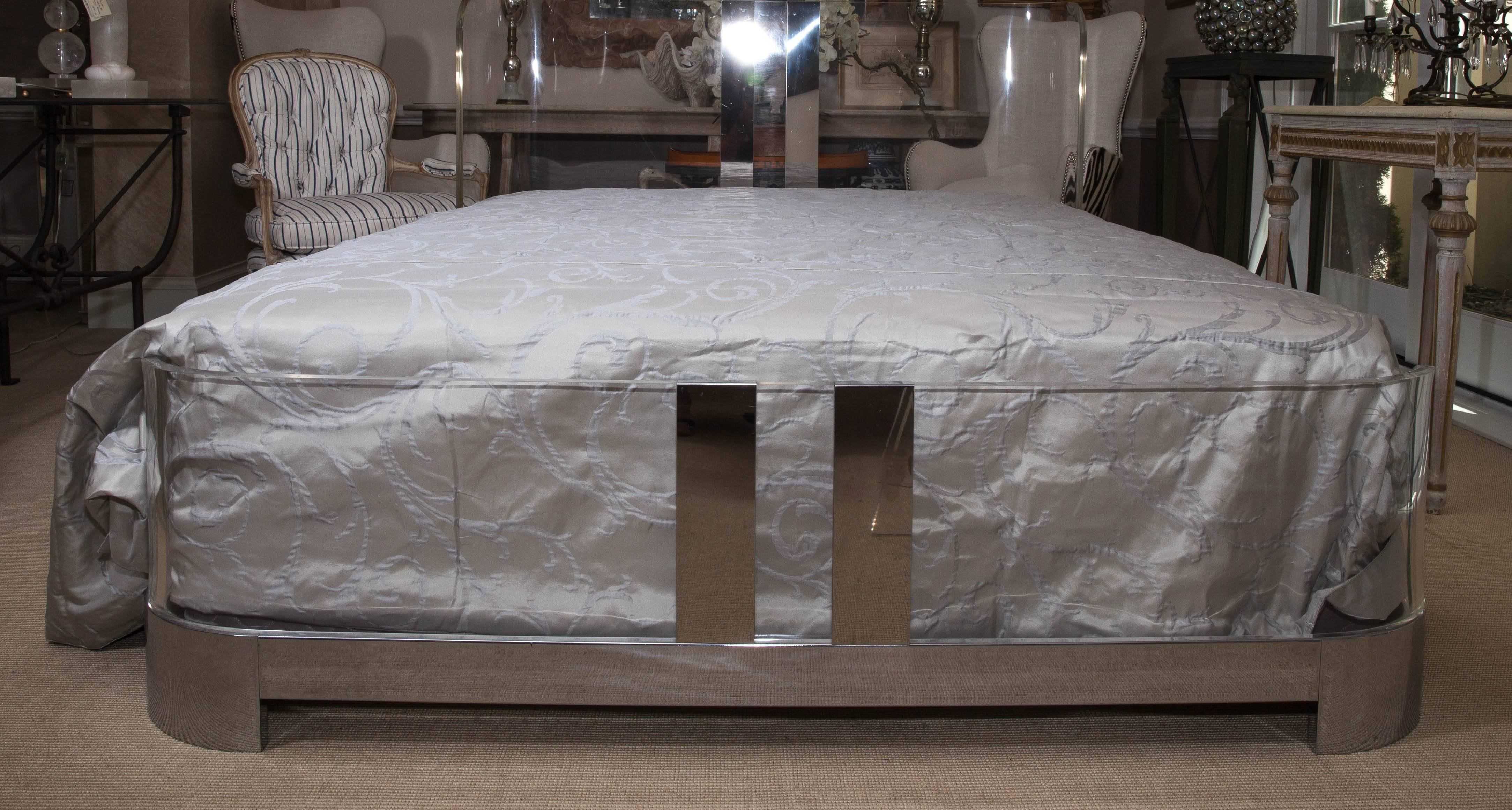Attractive Mid-Century queen-size Lucite and nickel bed by Charles Hollis Jones, part of the 