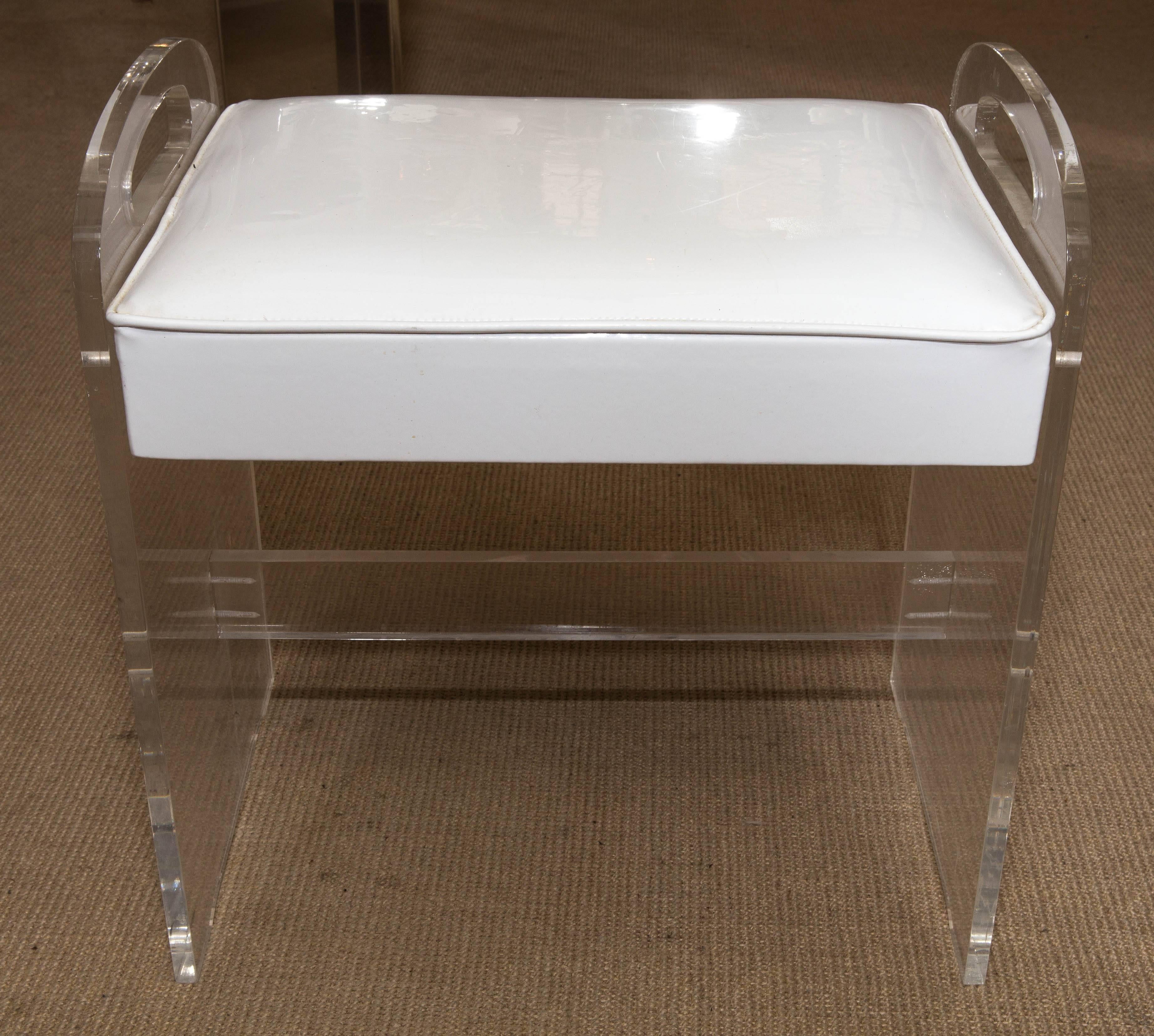 Mid-Century Lucite Bench In Excellent Condition For Sale In Water Mill, NY