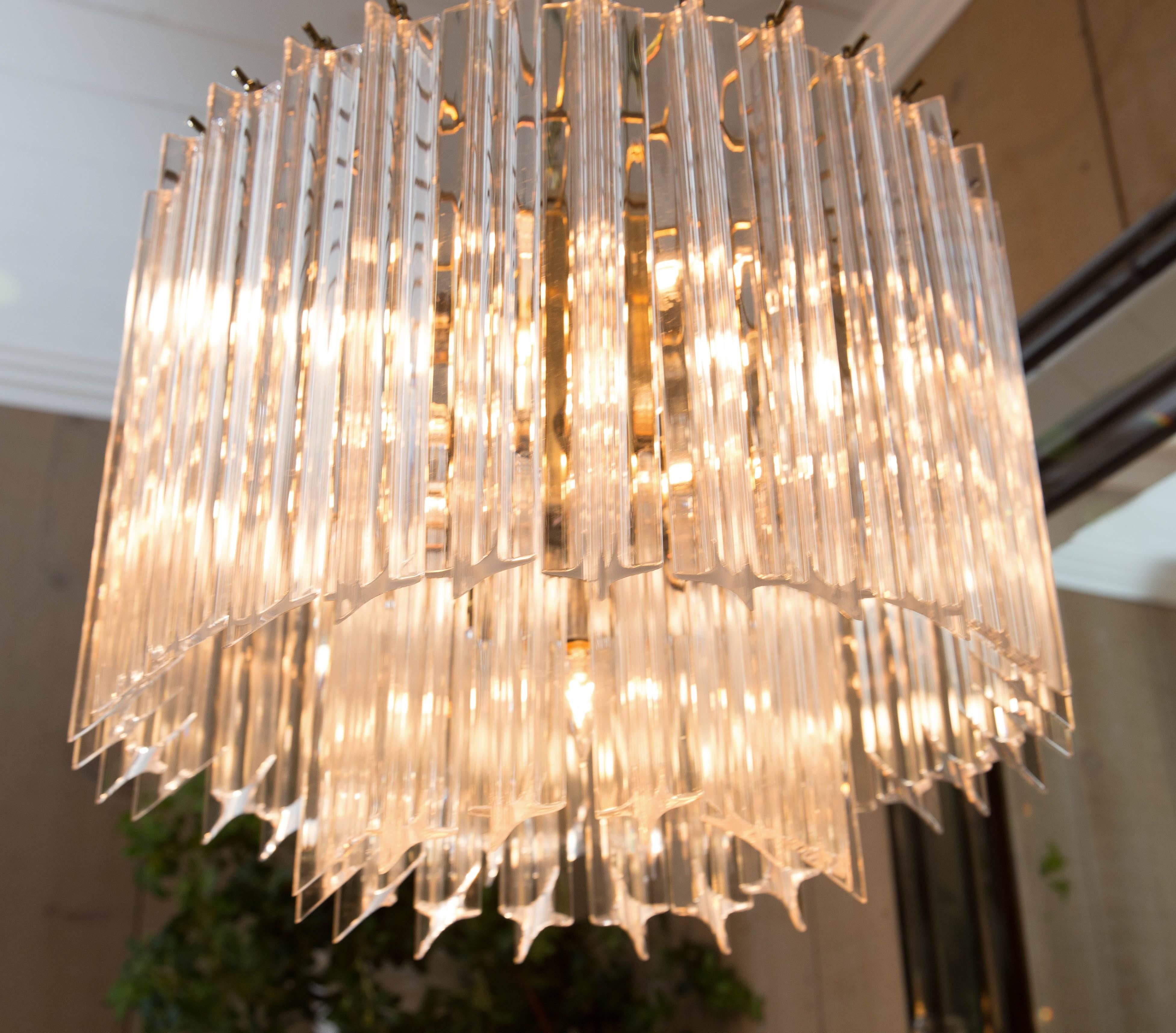 Mid-20th Century Attractive Mid-Century Lucite Chandelier For Sale