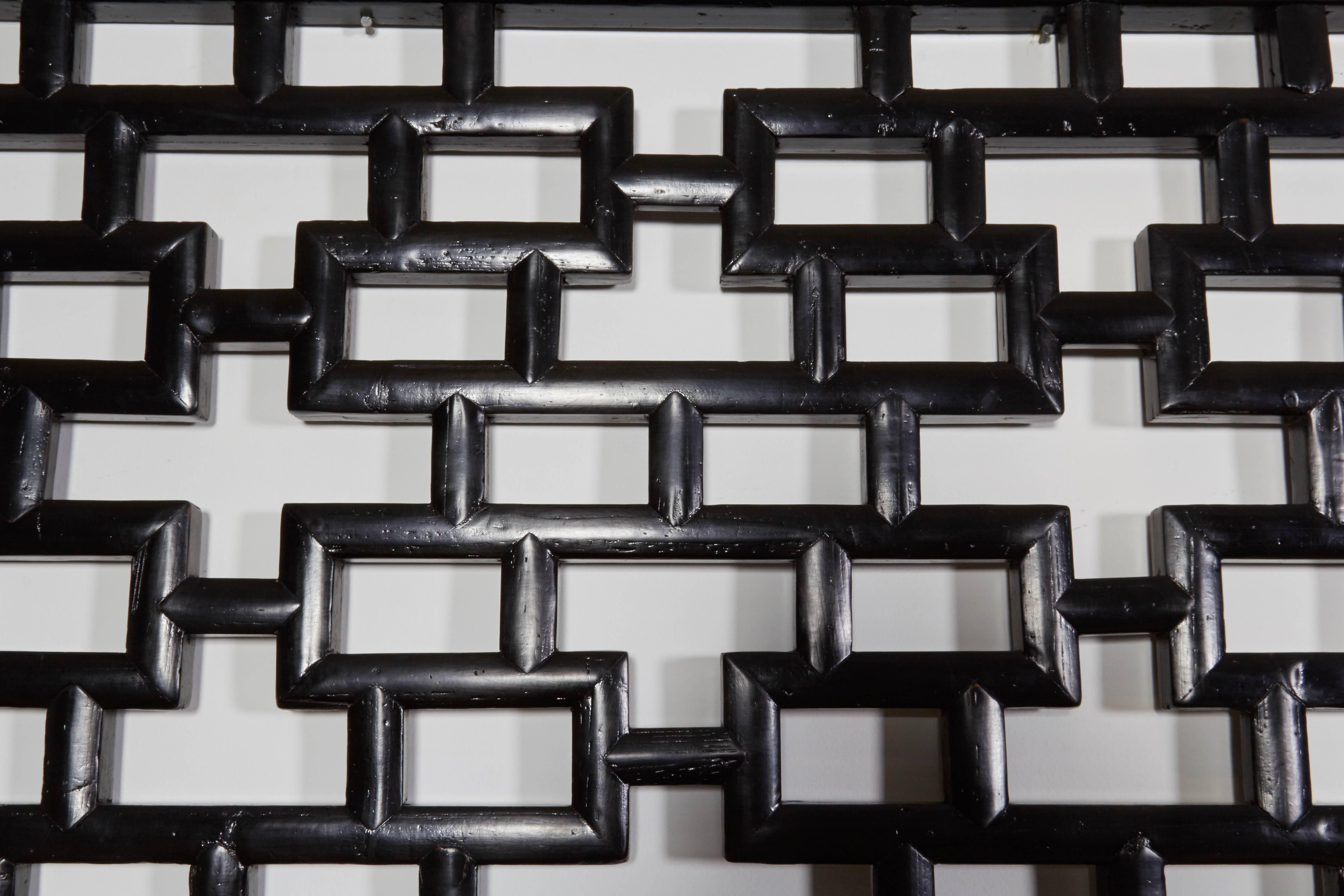 Lacquered Lattice Wall Panel In Excellent Condition In New York, NY