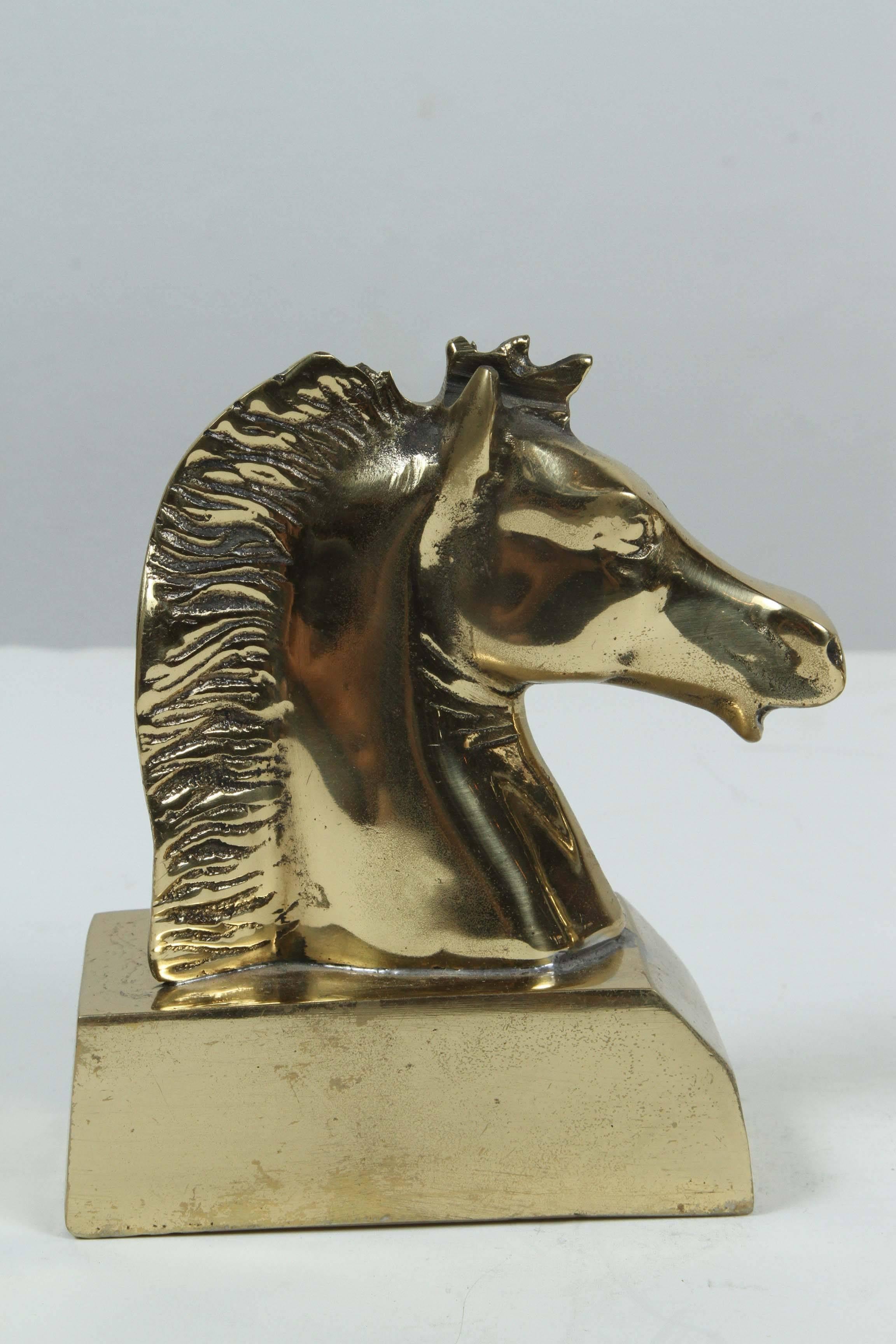 Polished Brass Horse Heads Bookends Paperweights In Good Condition In North Hollywood, CA