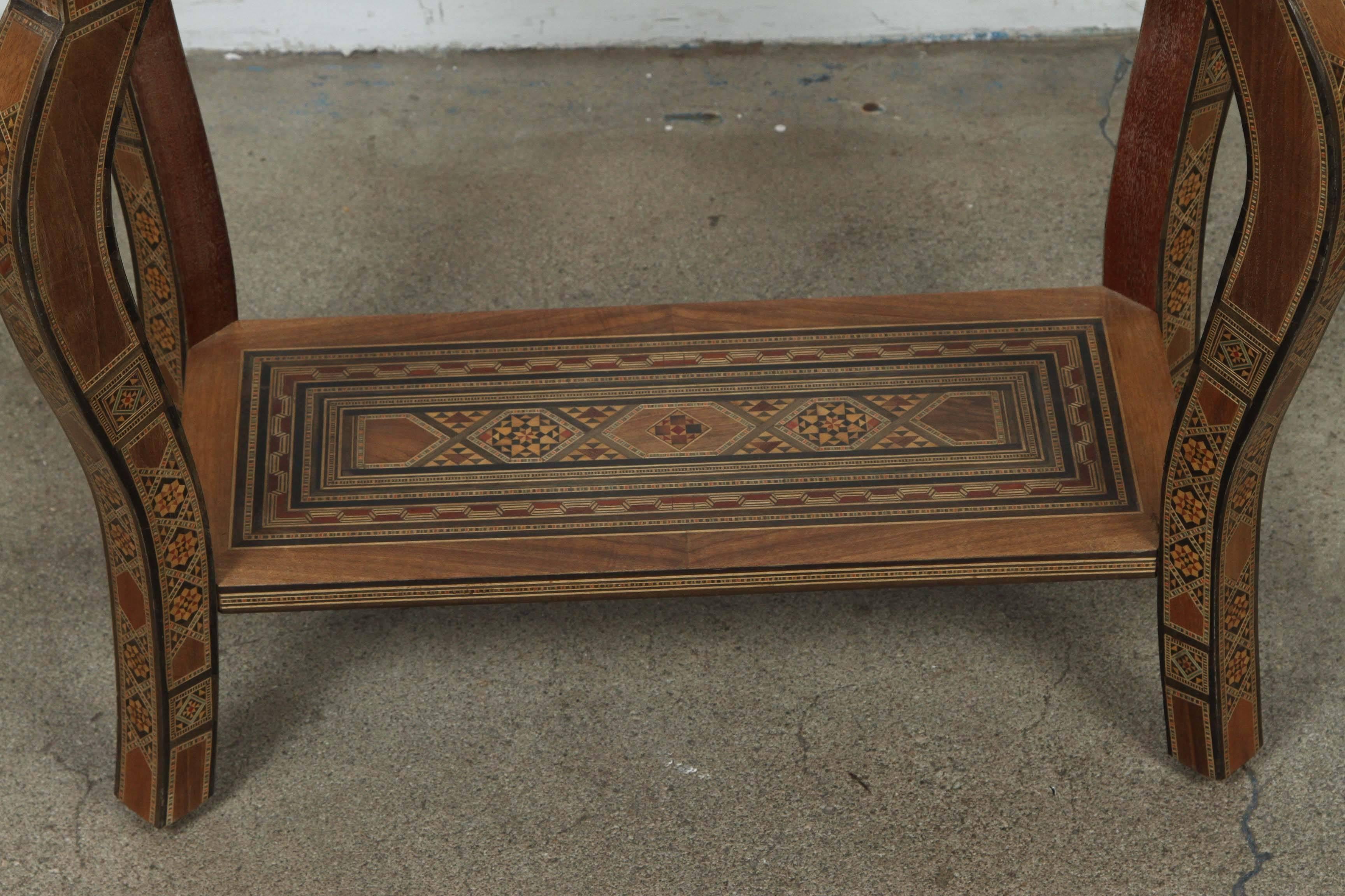 Syrian game table, inlaid, multi games tables, velvet box to hold the game pieces.
Nice marquetry inlay, elegant Moorish look.
Some marquetry missing on the side, see pictures.
Measures: 25 x 12.5 x 28