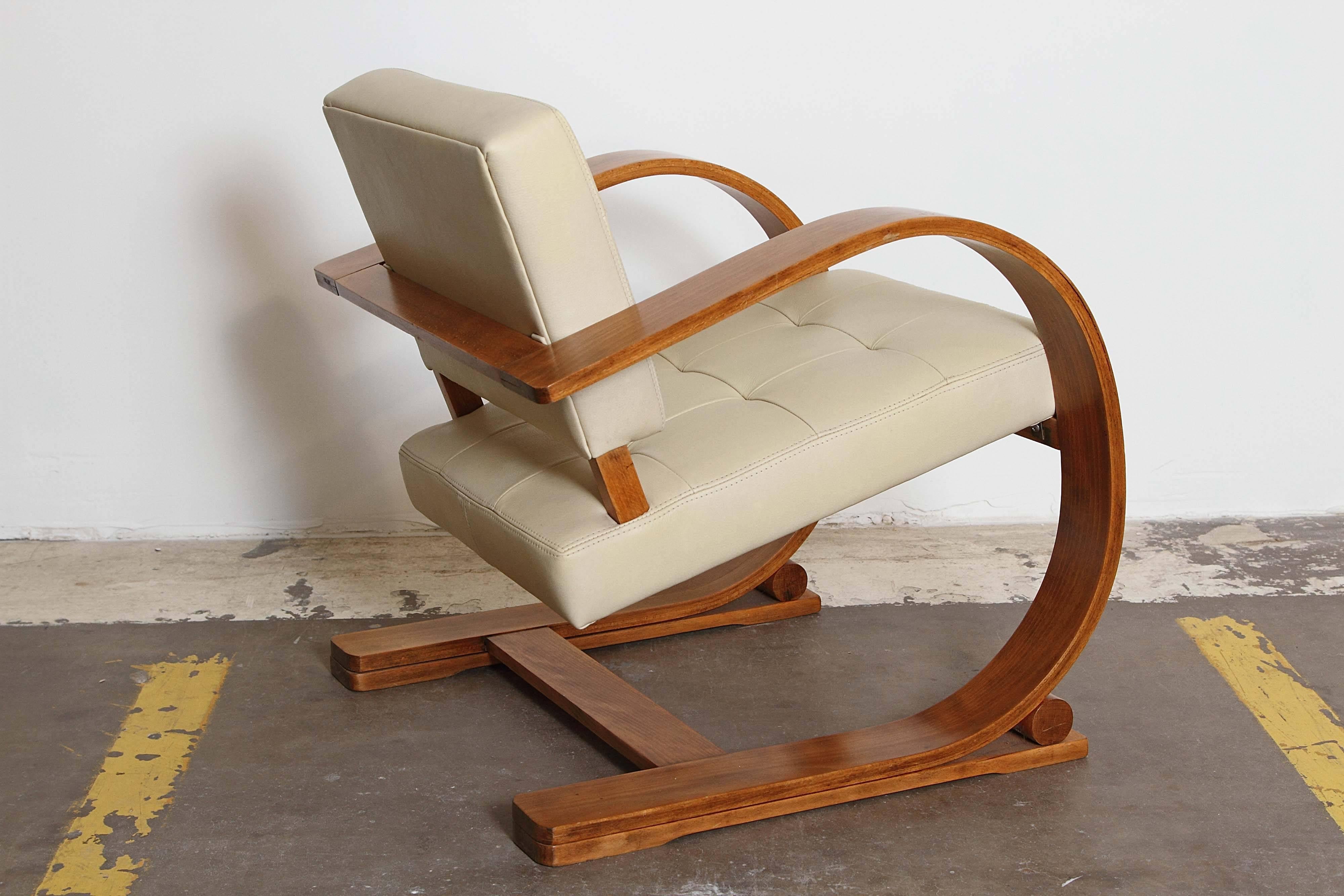 Streamline Art Deco Cantilevered Bentwood Modernist Lounge Chair 2