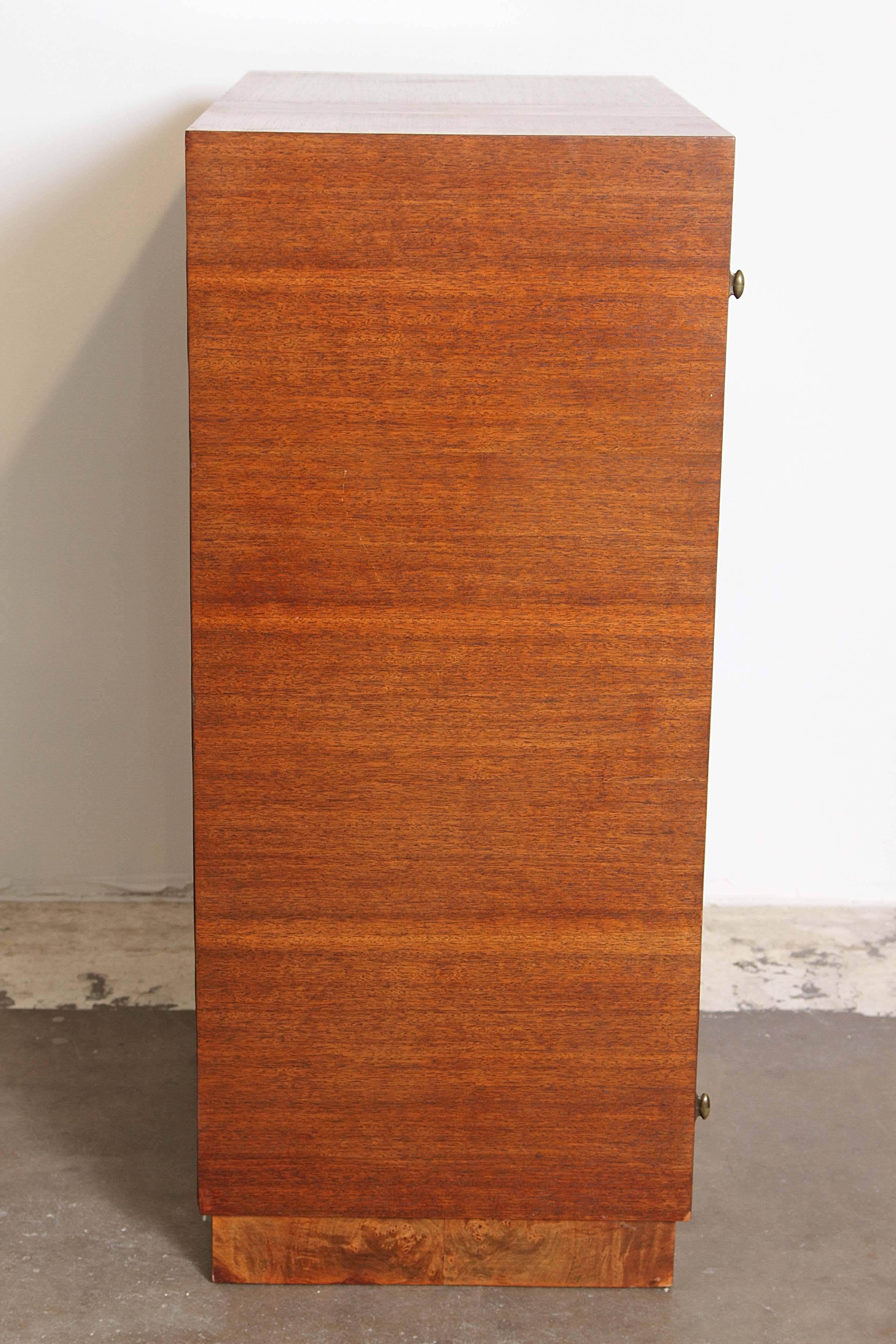 Art Deco Uncommon Gilbert Rohde for Herman Miller, 1933 Series Valet and Nightstand For Sale