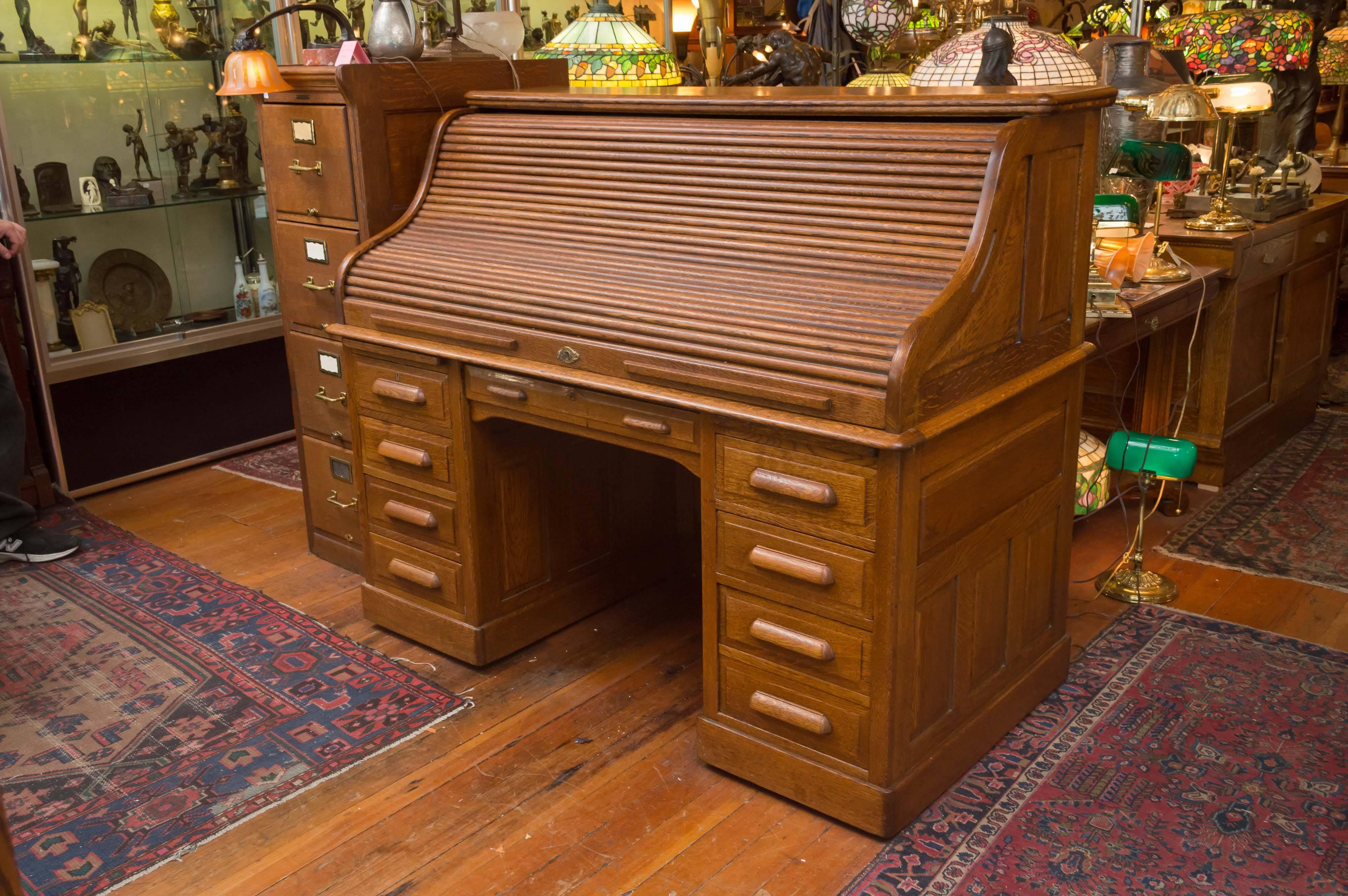 Arts and Crafts Exceptional Oversized S-Type Oak Roll Top Desk