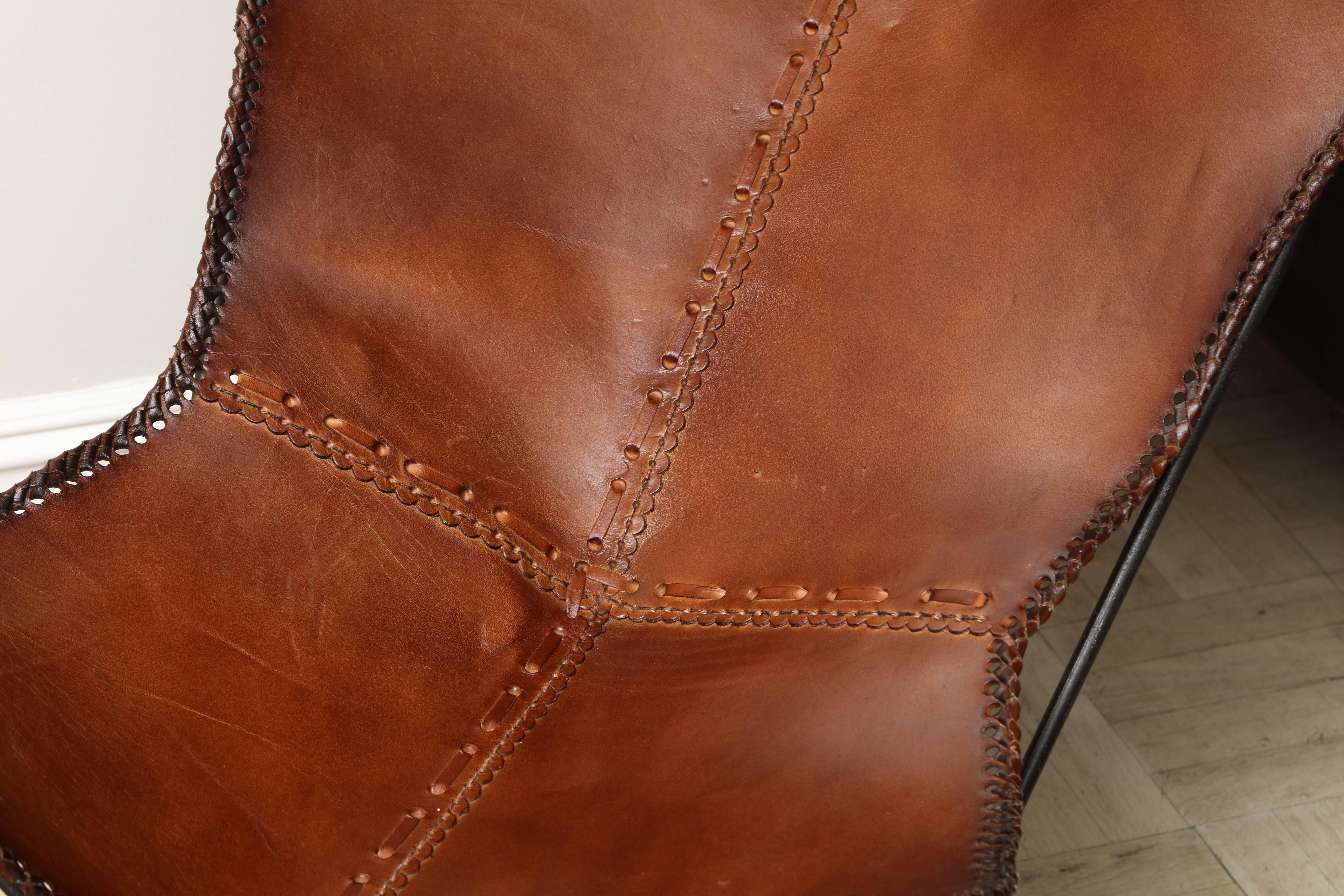 Leather Lounge Chairs For Sale 5