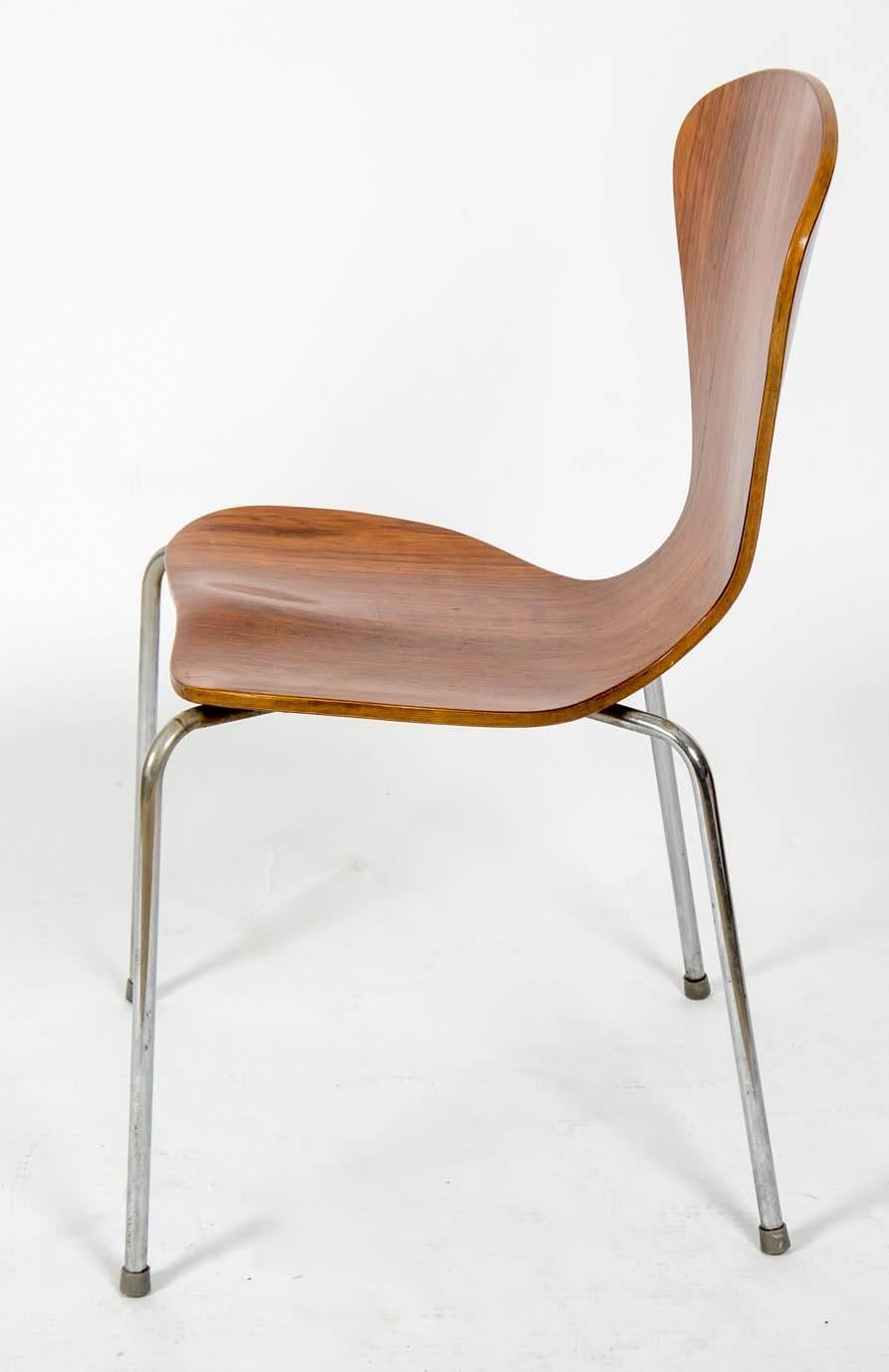 Ensemble de 12 chaises vintage au prix coûteux. Bon état - En vente à Saint-Ouen (PARIS), FR