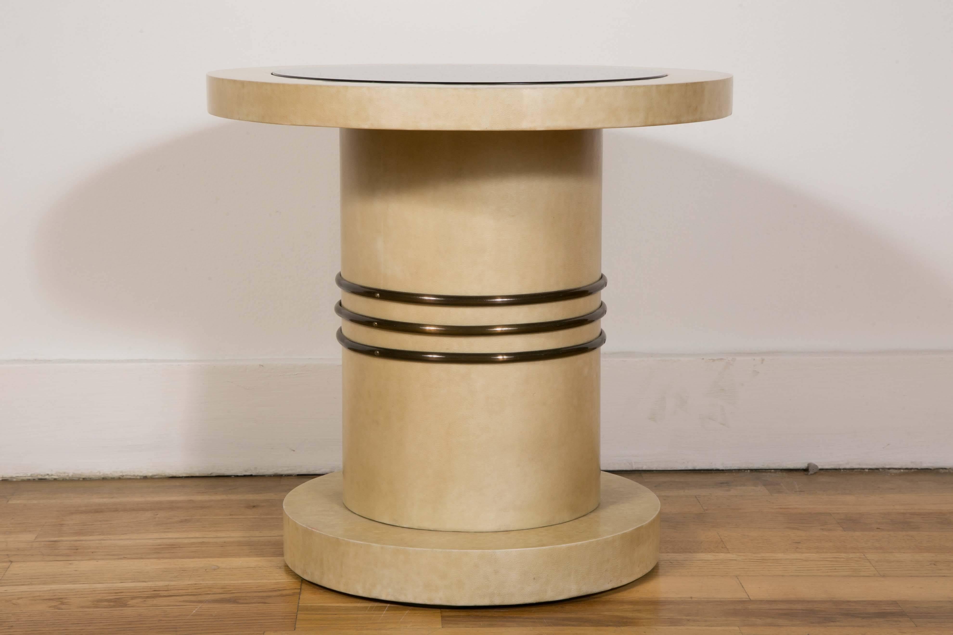 Parchment Paper Beautiful Pair of Side Tables by Jacques Adnet, Art Deco, circa 1930