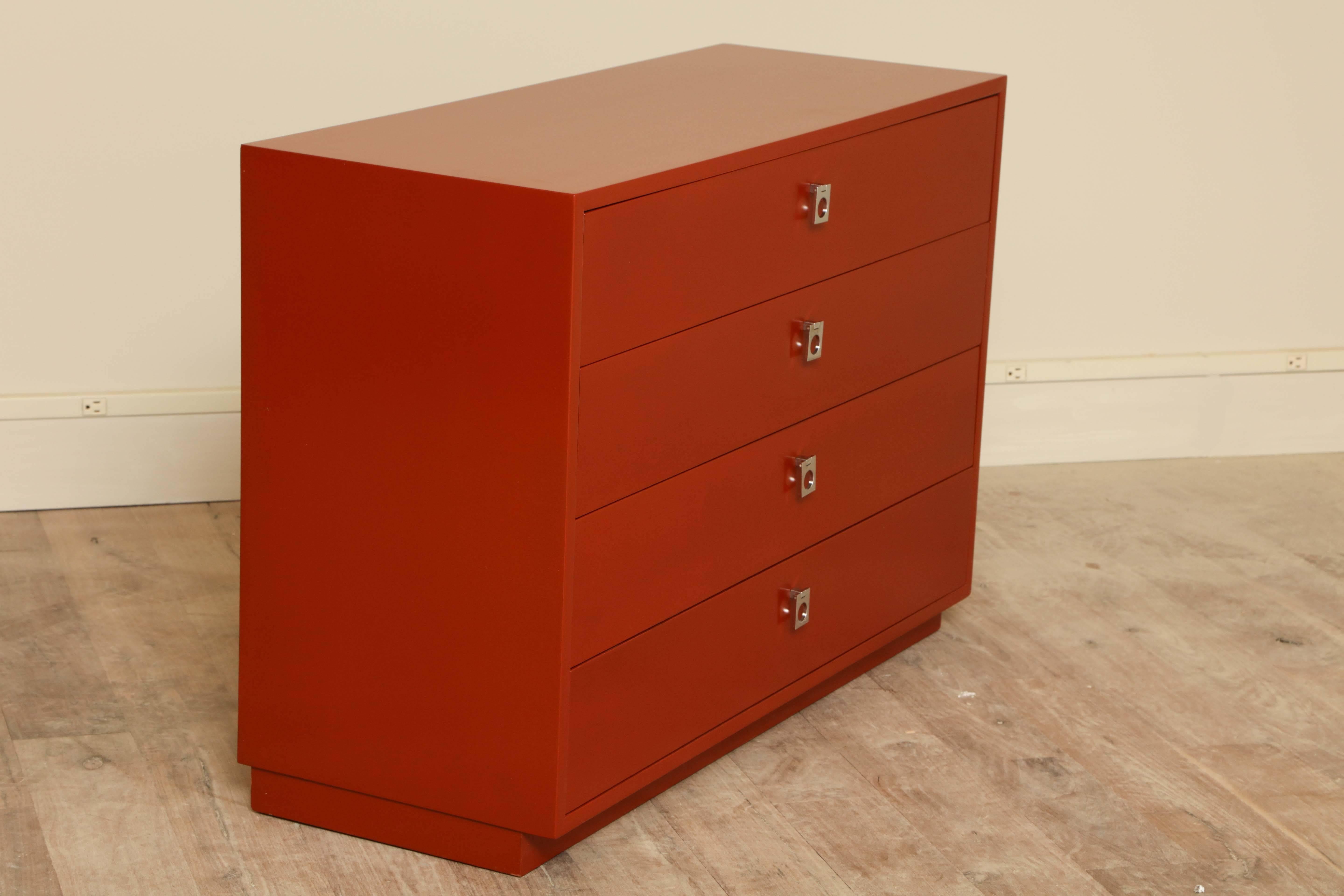 Founders Lacquered Chest In Excellent Condition In New York, NY