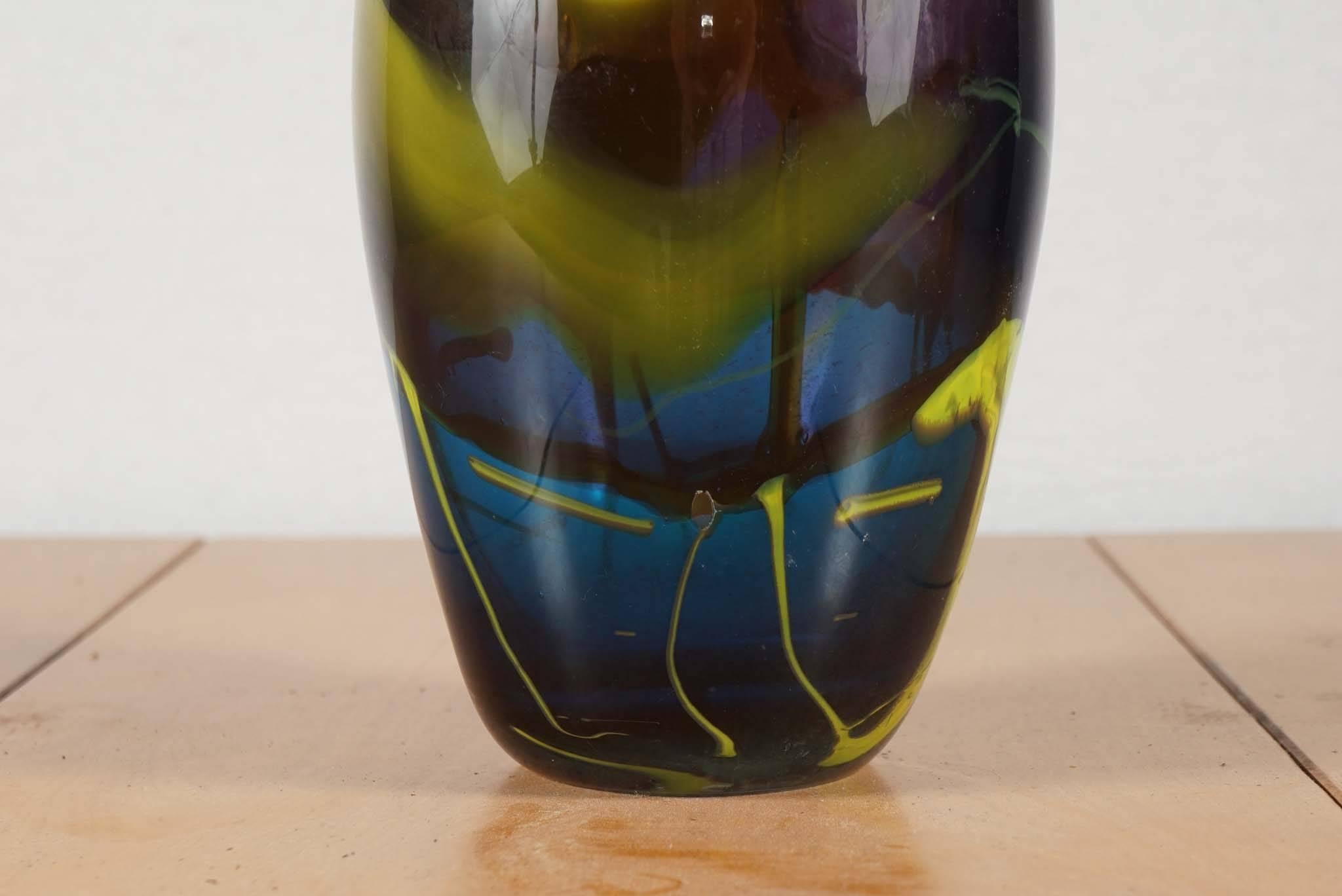 Murano Glass Vase In Excellent Condition For Sale In Hudson, NY