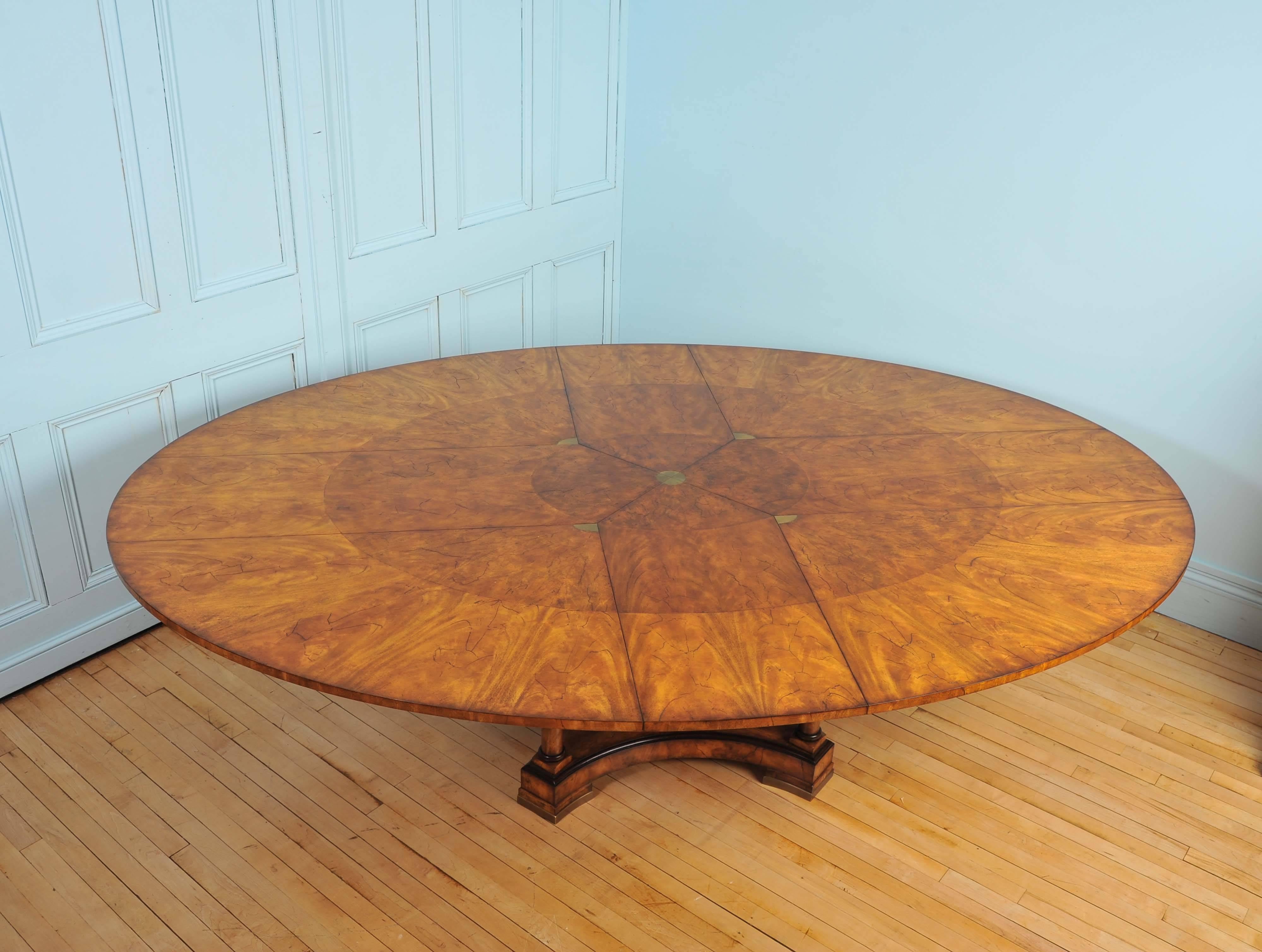 Oval Mahogany Extending Dining Table with Leaf Rack 1