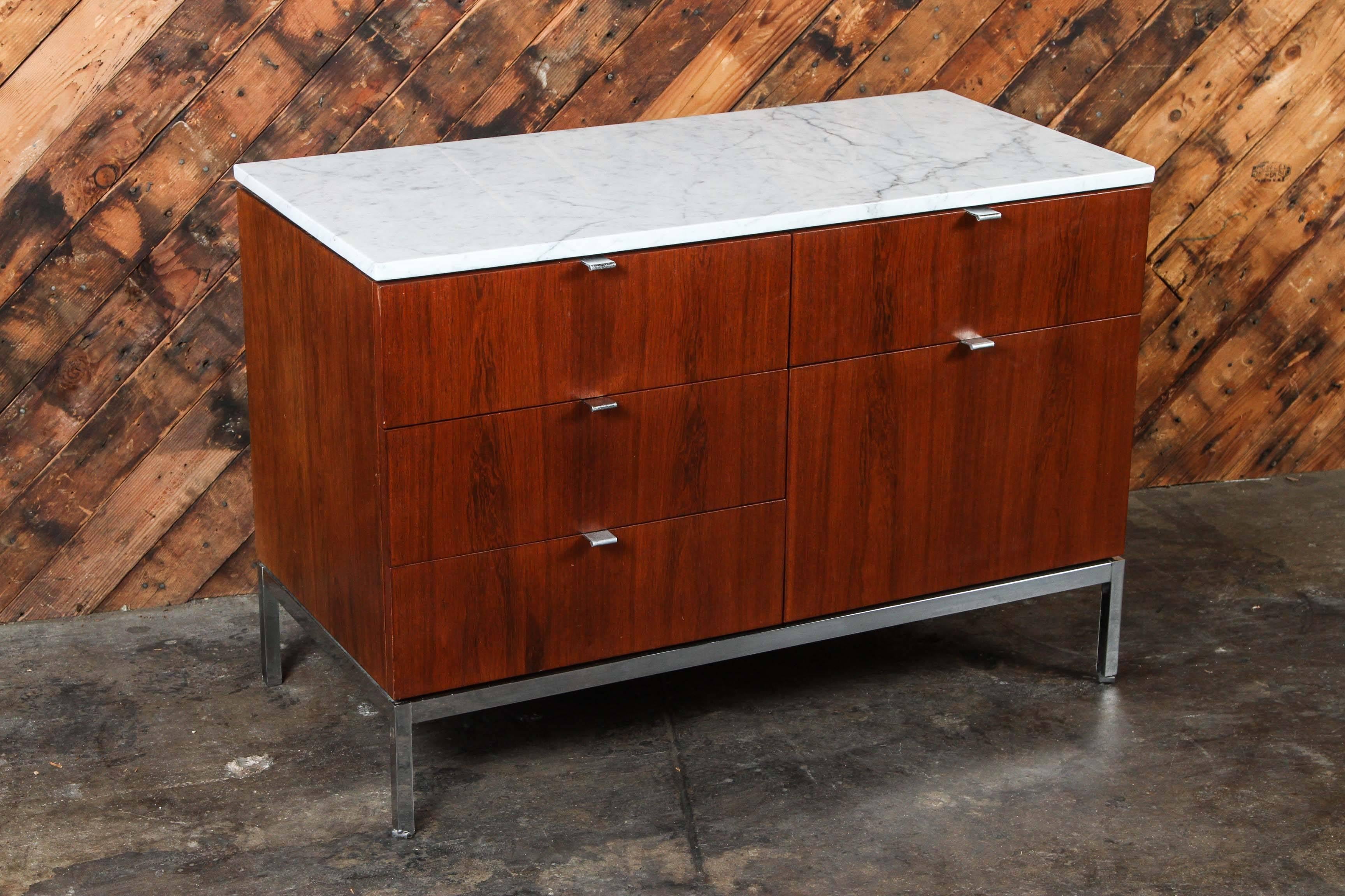 Mid-Century Florence Knoll Rosewood Marble Chrome Credenza For Sale 2
