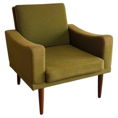 Fauteuil rembourré vert, style danois moderne du milieu du siècle, années 1960