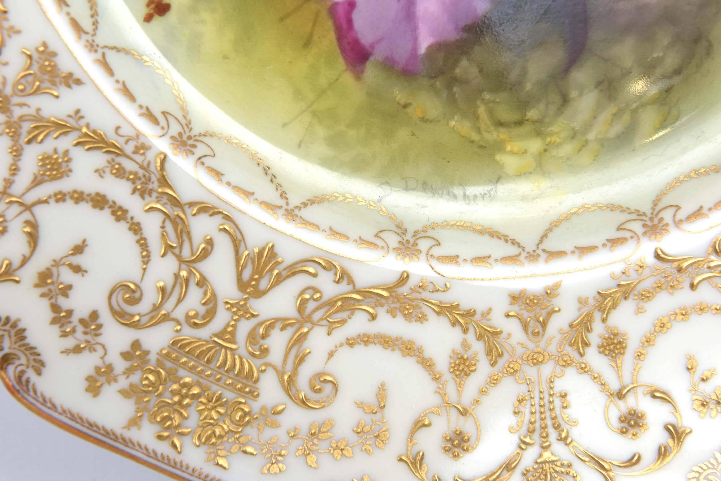 Anglais Magnifique ensemble de 12 assiettes de présentation orchidées ornées et finement dorées en vente