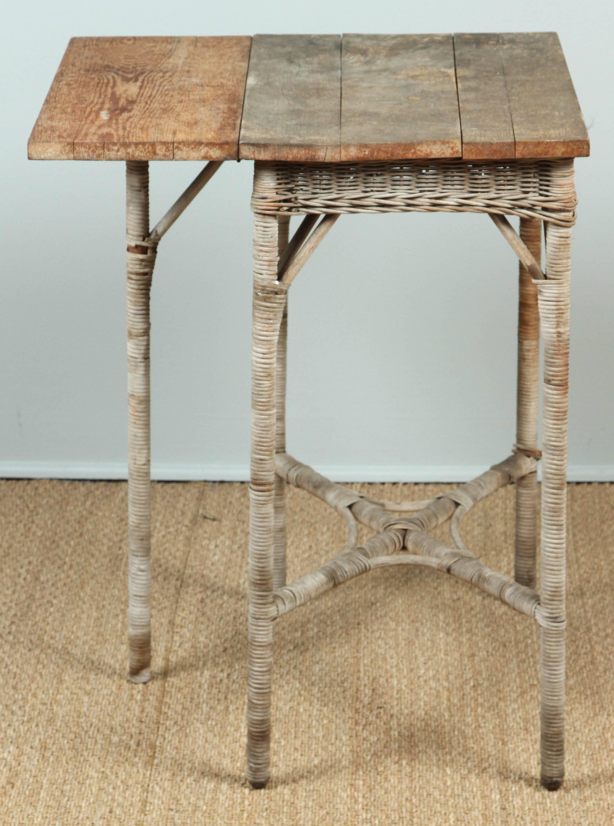 20th Century Vintage Wood and Wicker Small Gate Leg Table