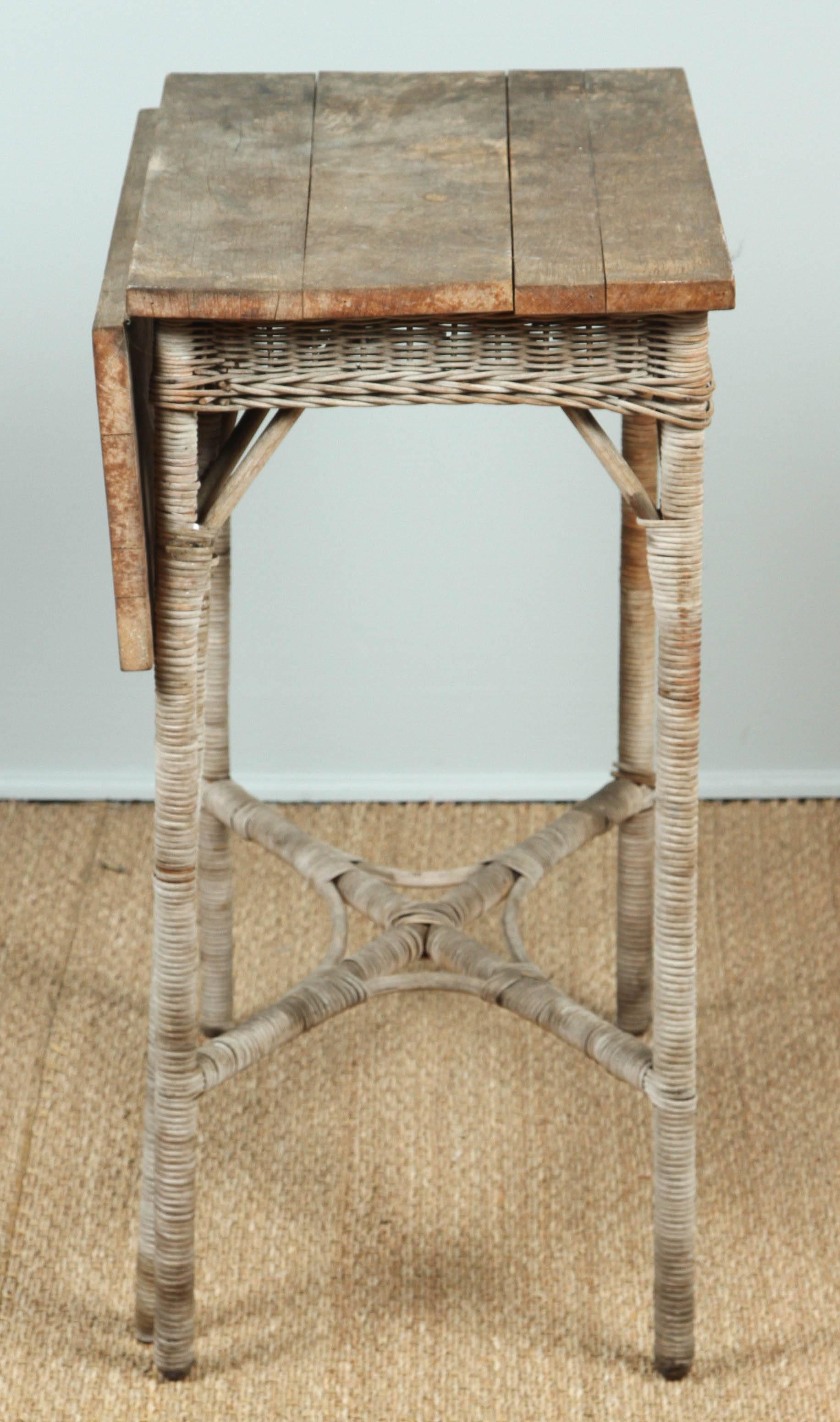 Rattan Vintage Wood and Wicker Small Gate Leg Table