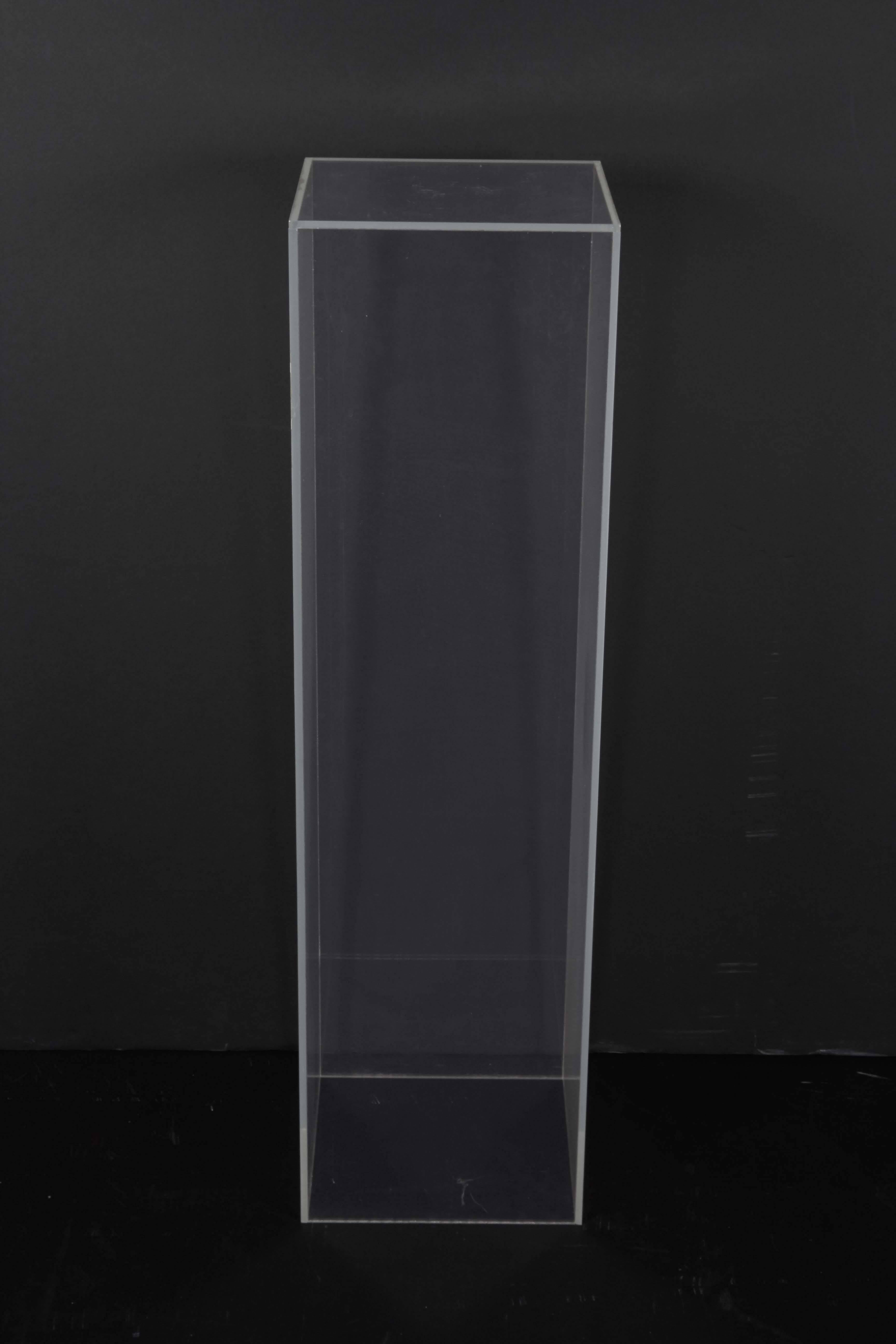 Plexi Pedestal and Stand In Good Condition For Sale In New York, NY