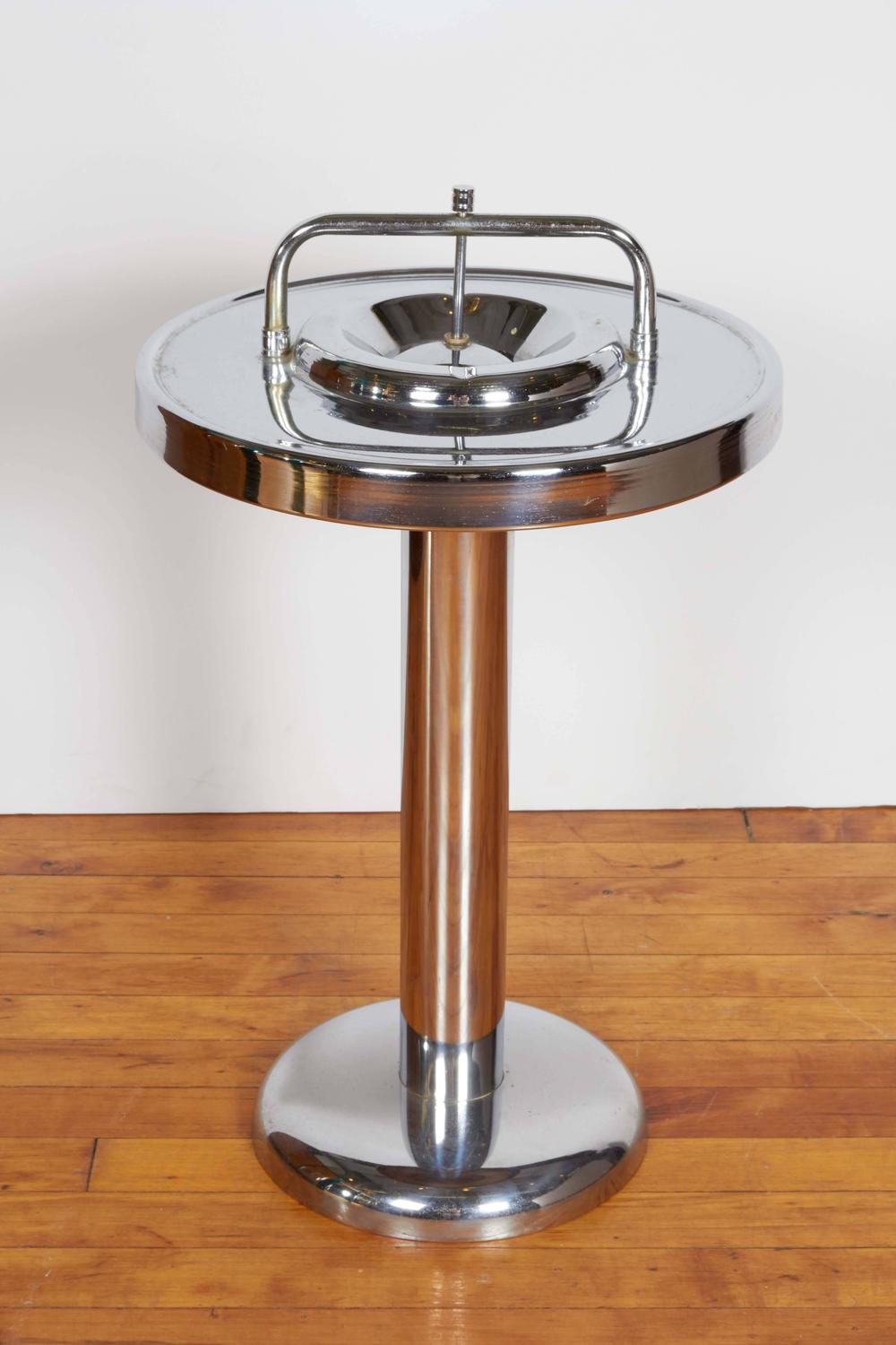 French Art Deco Ashtray in Chrome For Sale at 1stdibs
