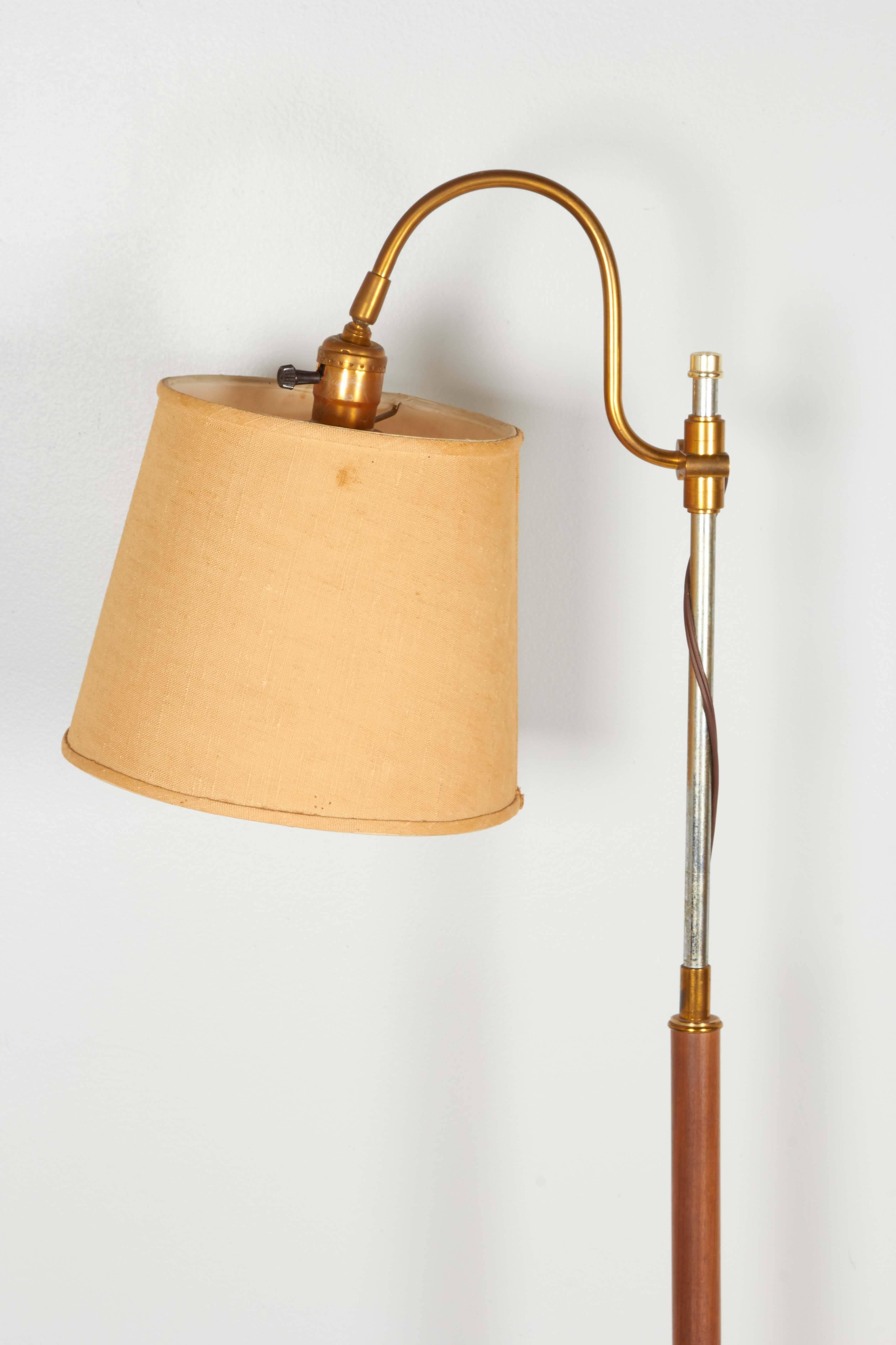 Mid-20th Century Adjustable Lantern Floor Lamp with Wood Base
