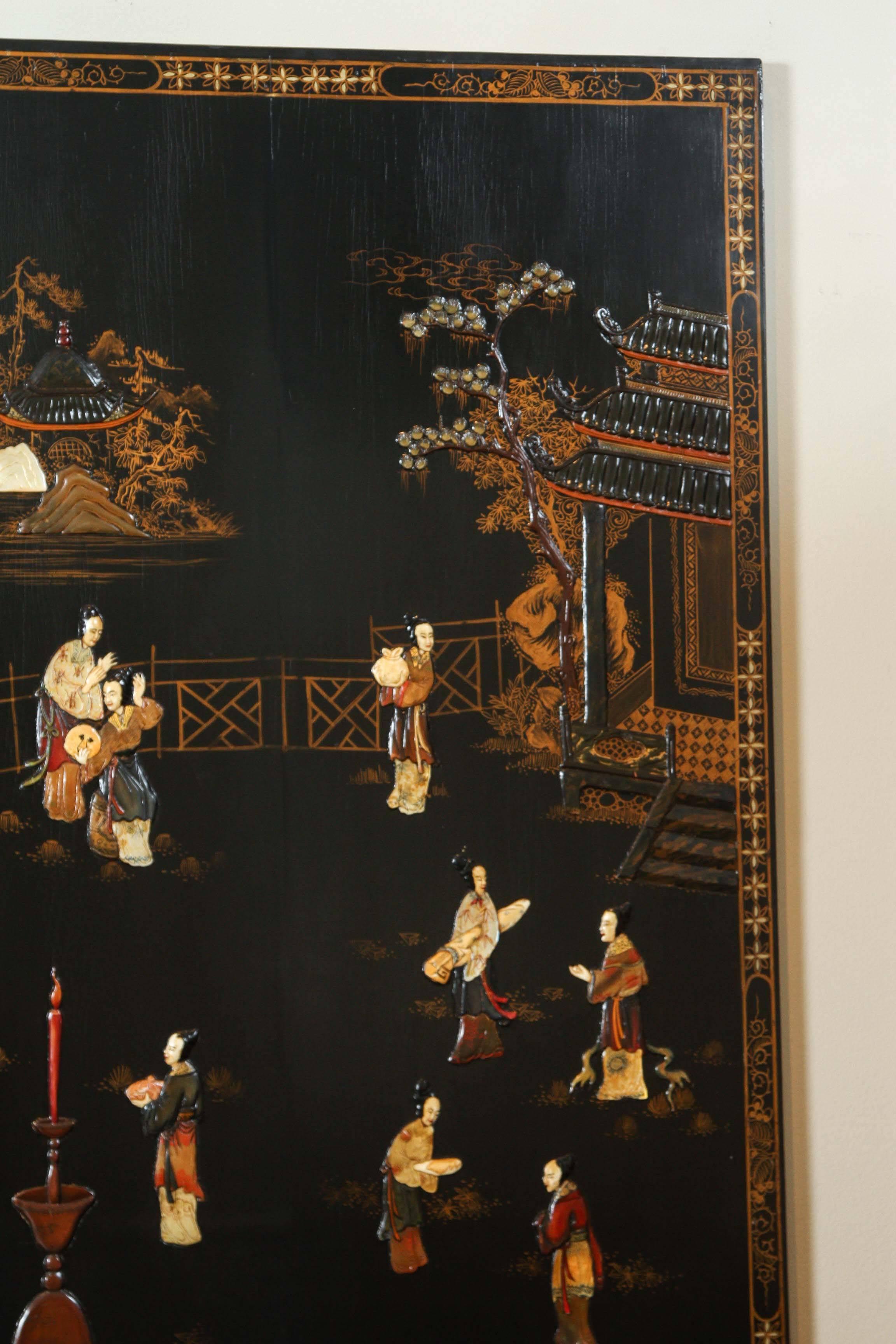 Early 20th Century Elaborate Chinese Room Divider For Sale