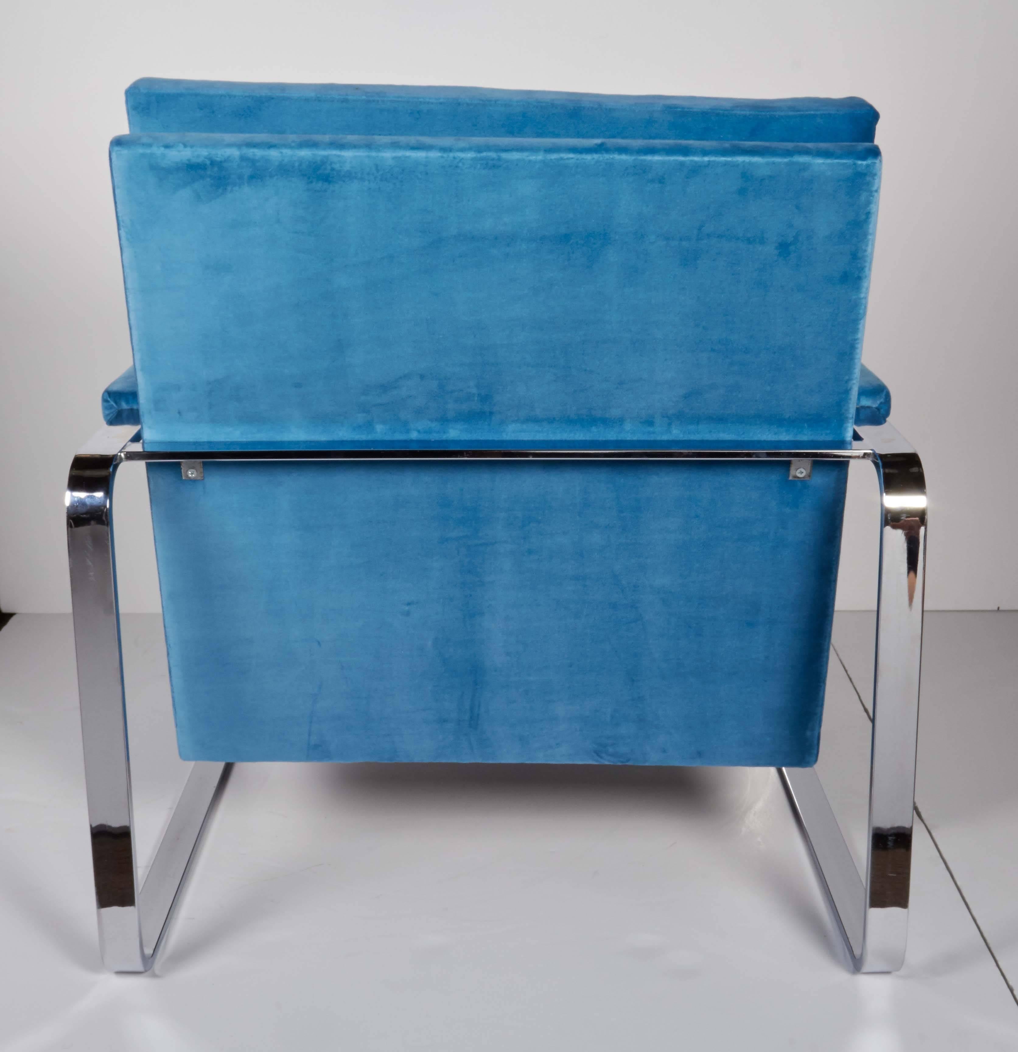 Pair of Lounge Chairs in Cerulean Blue Velvet Designed by Milo Baughman In Excellent Condition In Fort Lauderdale, FL