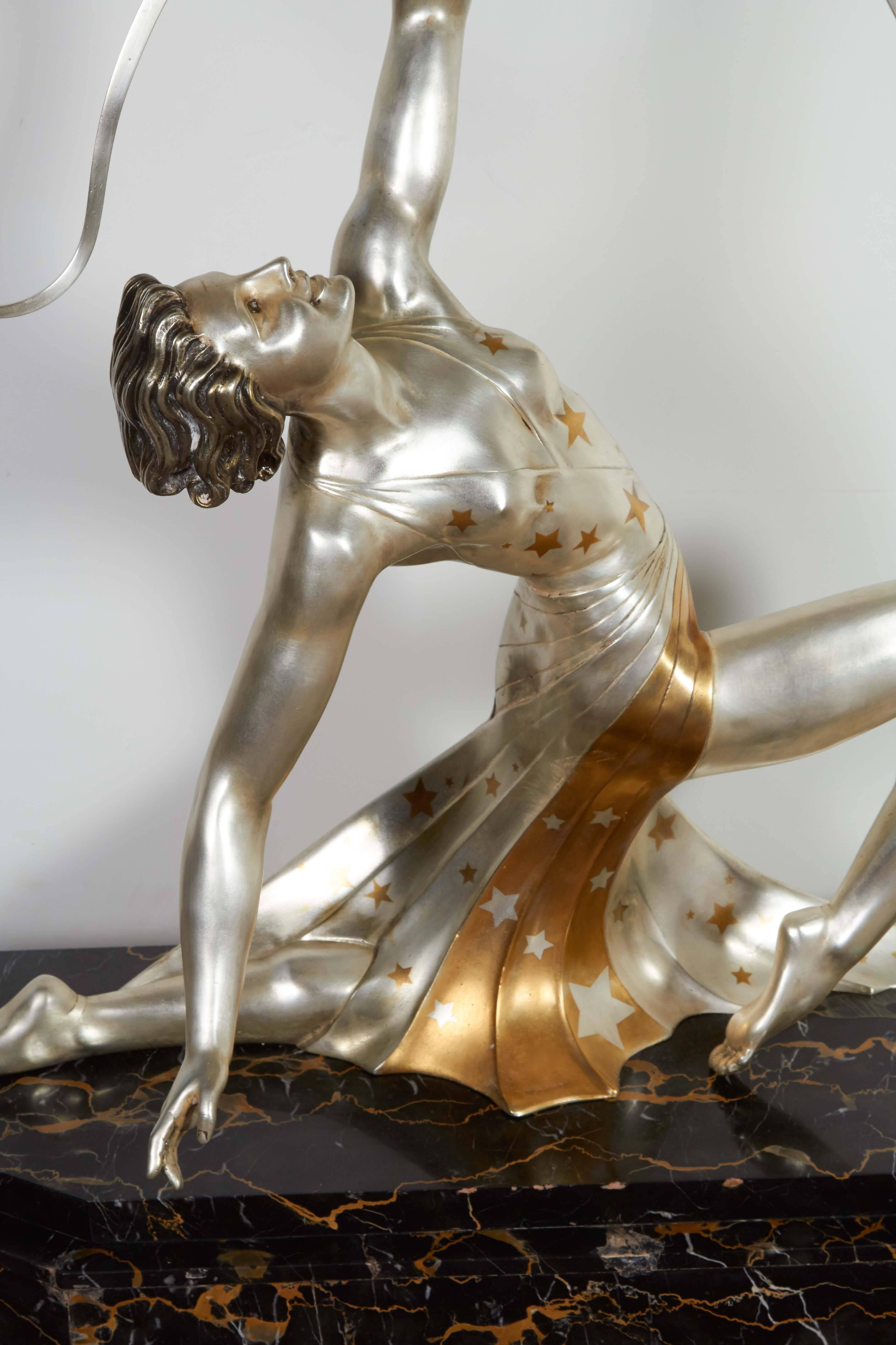 Large Original French Art Deco Statue of Diana with Bow Signed G. Daverny In Excellent Condition In New York City, NY