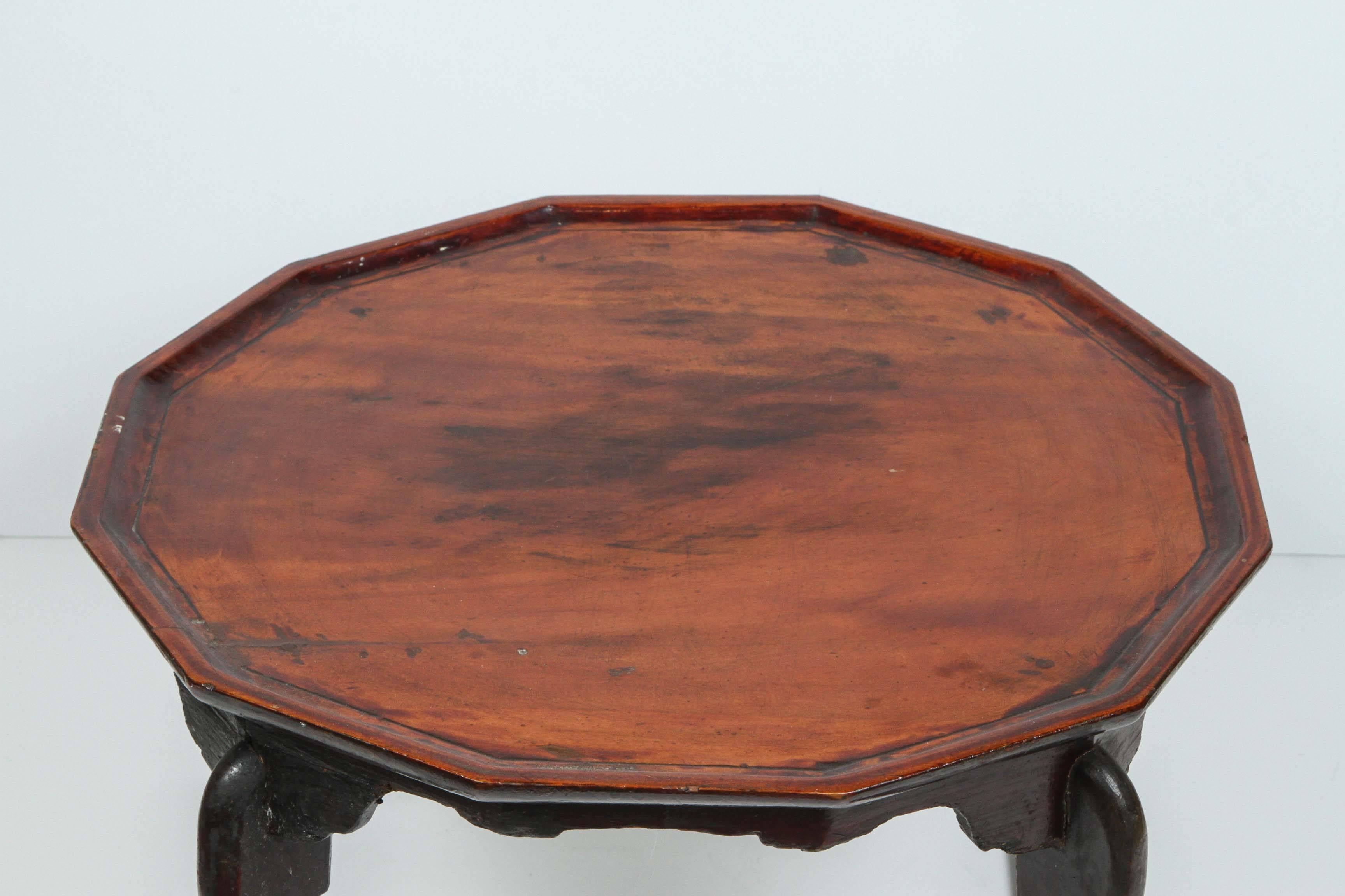 Korean Wood Low Table Soban, circa 19th Century In Excellent Condition In Los Angeles, CA