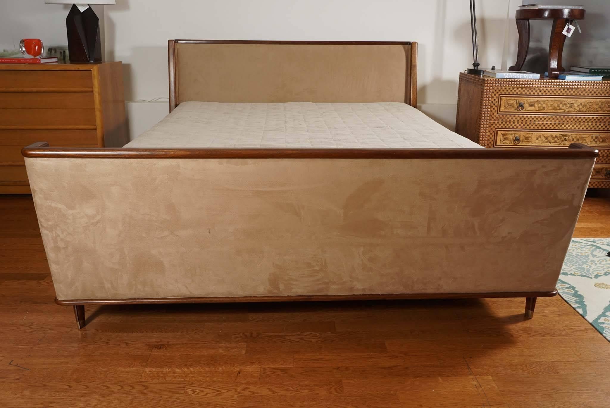 Wood and upholstered bed, inspired by a 1940s market find in France.
Curved headboard and footboard with side rails. Queen size shown.

Custom finishes available: Light oak, cafe walnut, ebonized walnut, medium mahogany.

COM: Ten yards based