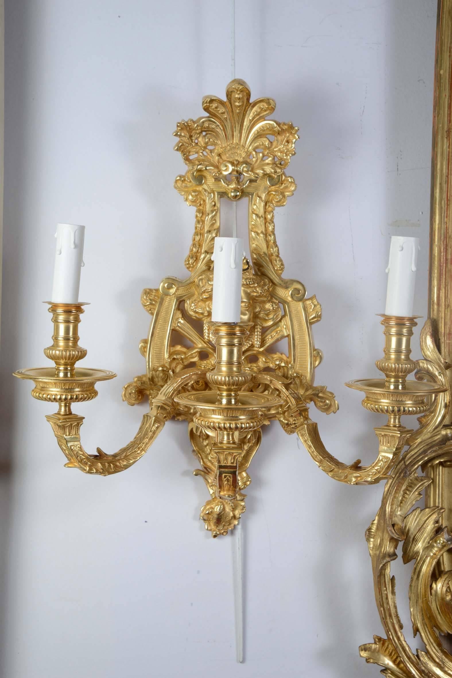 Pair of Gorgeous Sconces Regence Style In Excellent Condition For Sale In Paris, FR