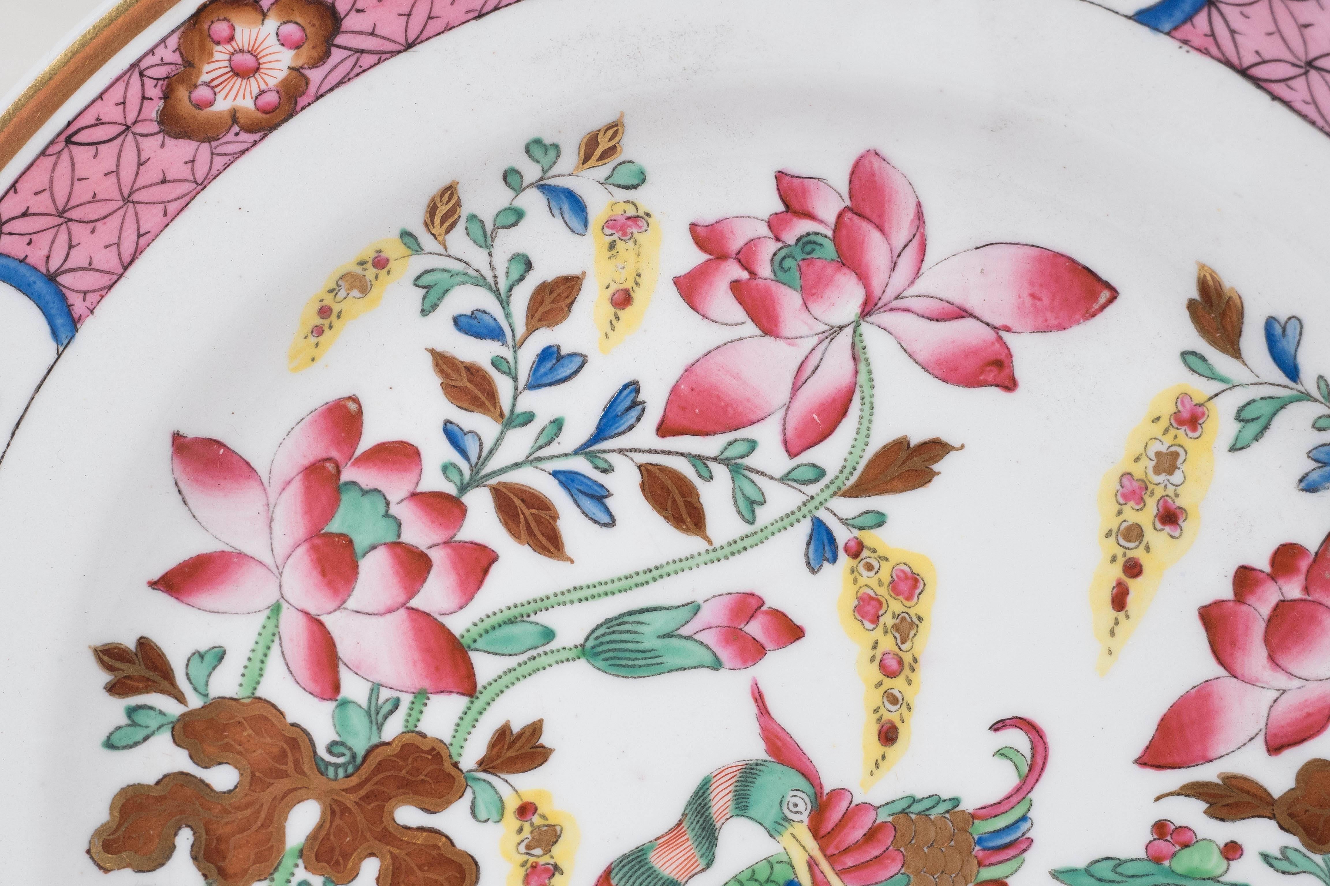 16 rosafarbene antike Porzellanteller mit Mandarin-Enten-Muster aus der Zeit um 1820 (Qing-Dynastie)