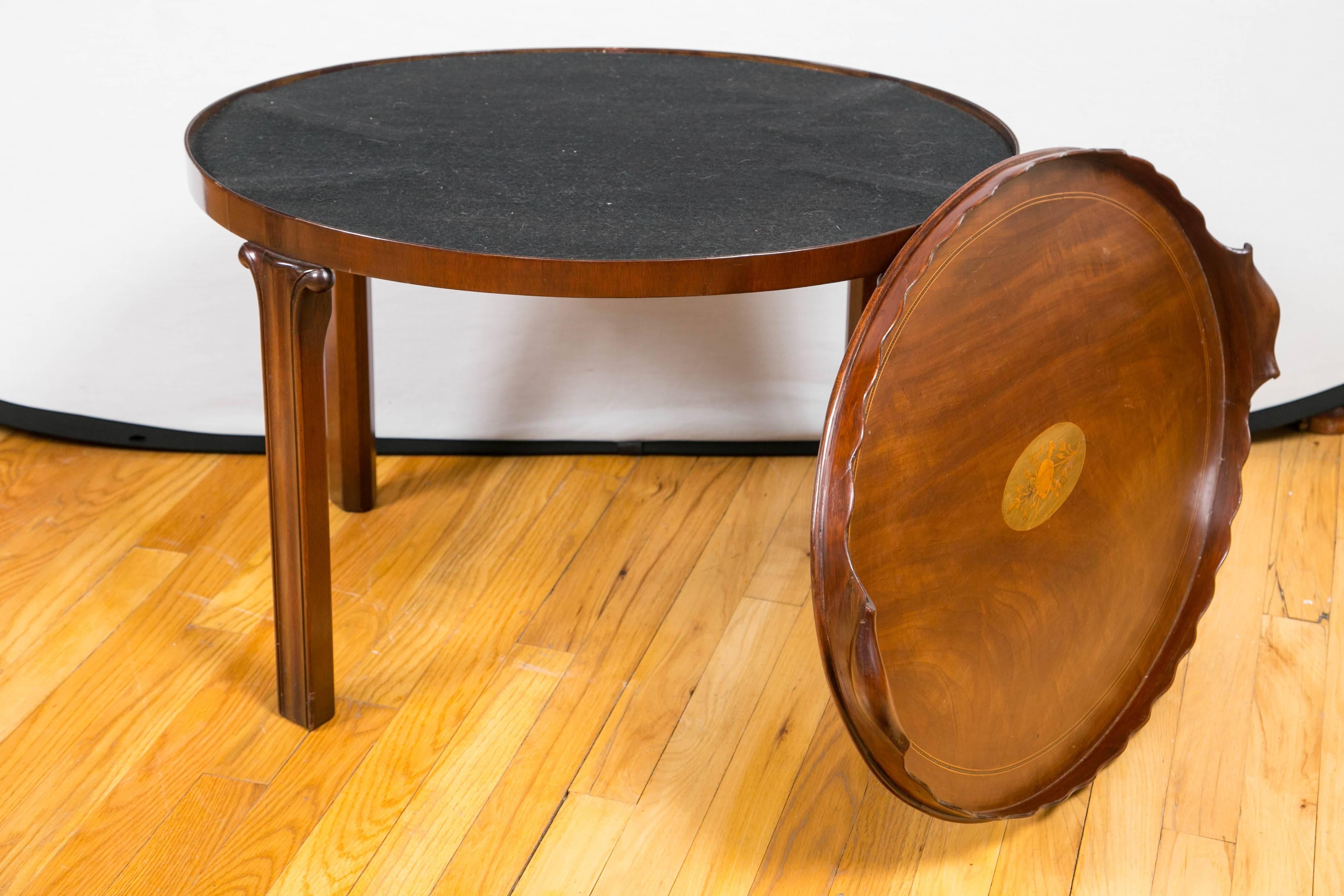 Victorian Mahogany and Marquetry Oval Tray Table For Sale 1