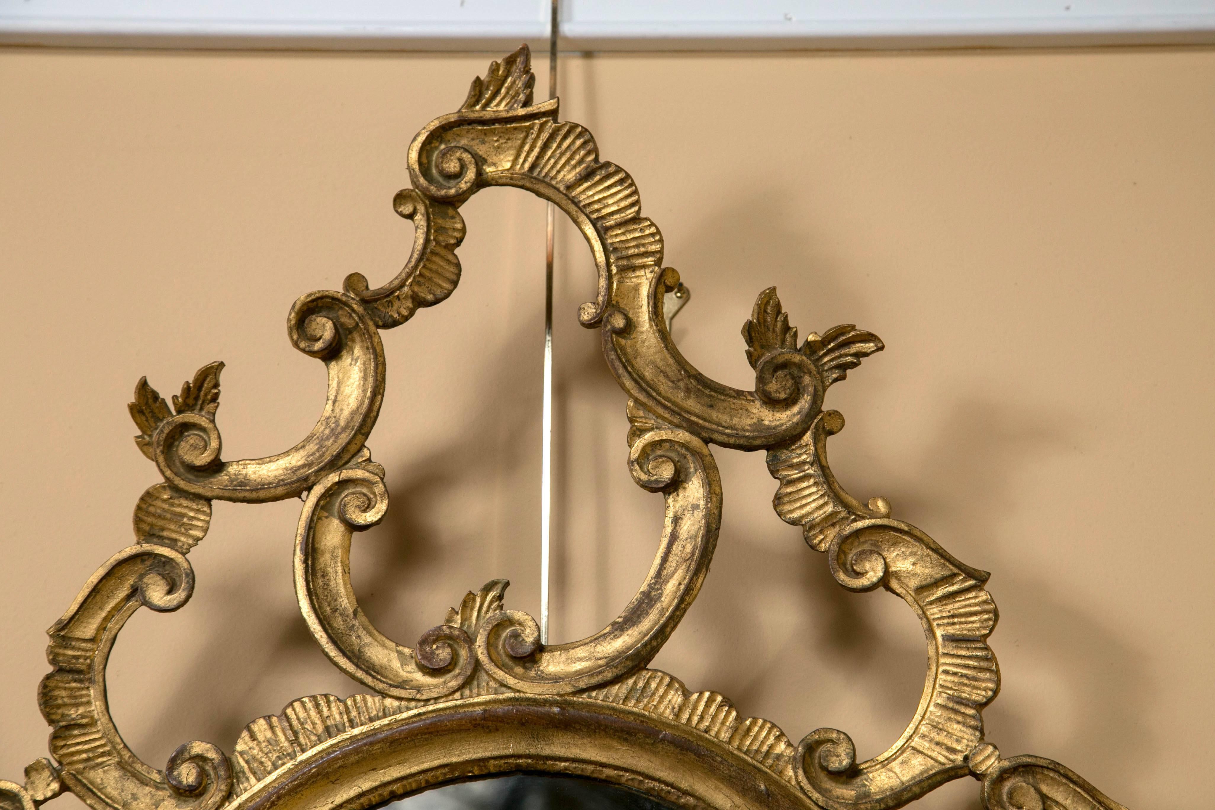 Pair of Italian Gilt Gold Carved Mirrors In Good Condition In Stamford, CT