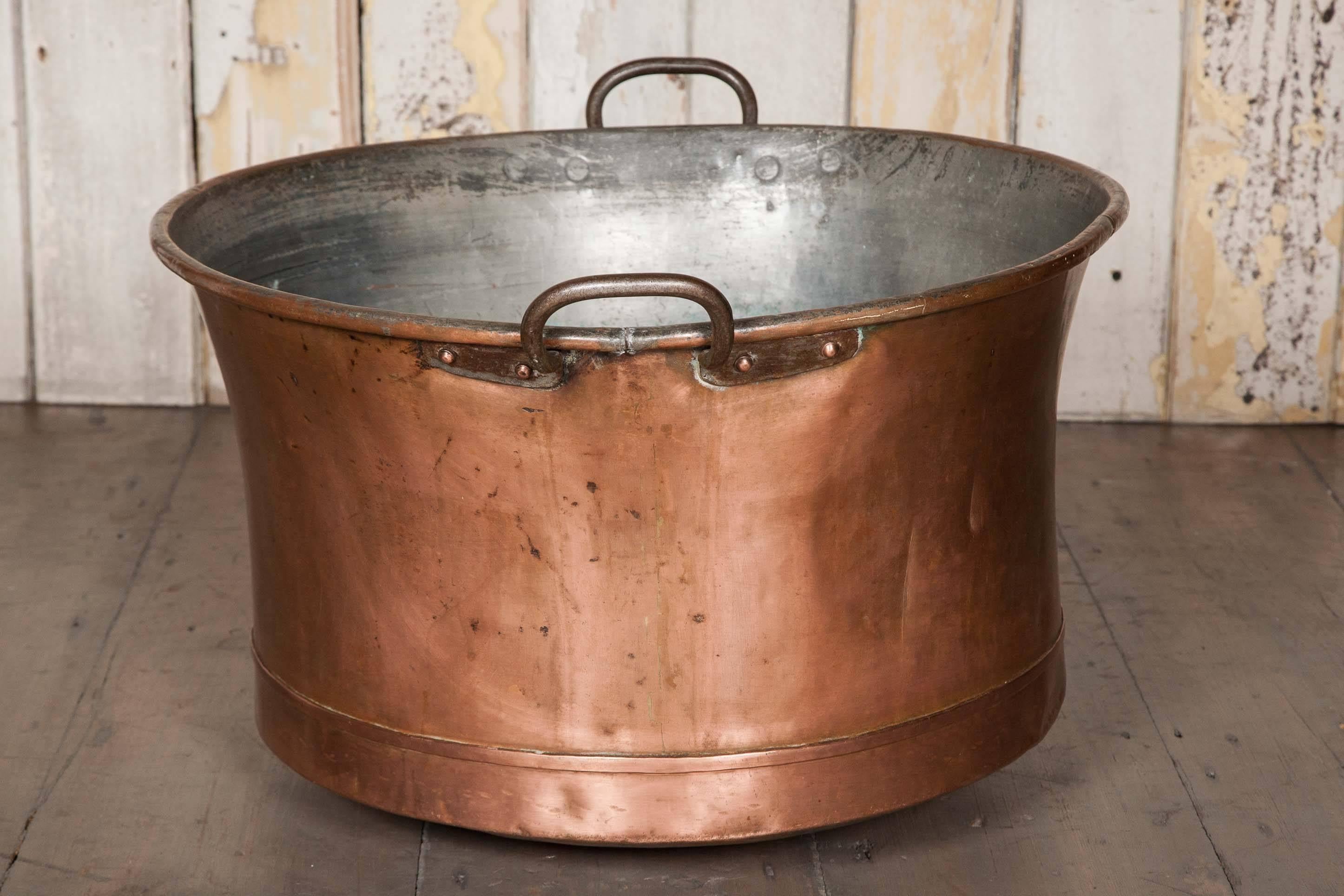 English Original Antique Polished Copper Cooking Pot For Sale