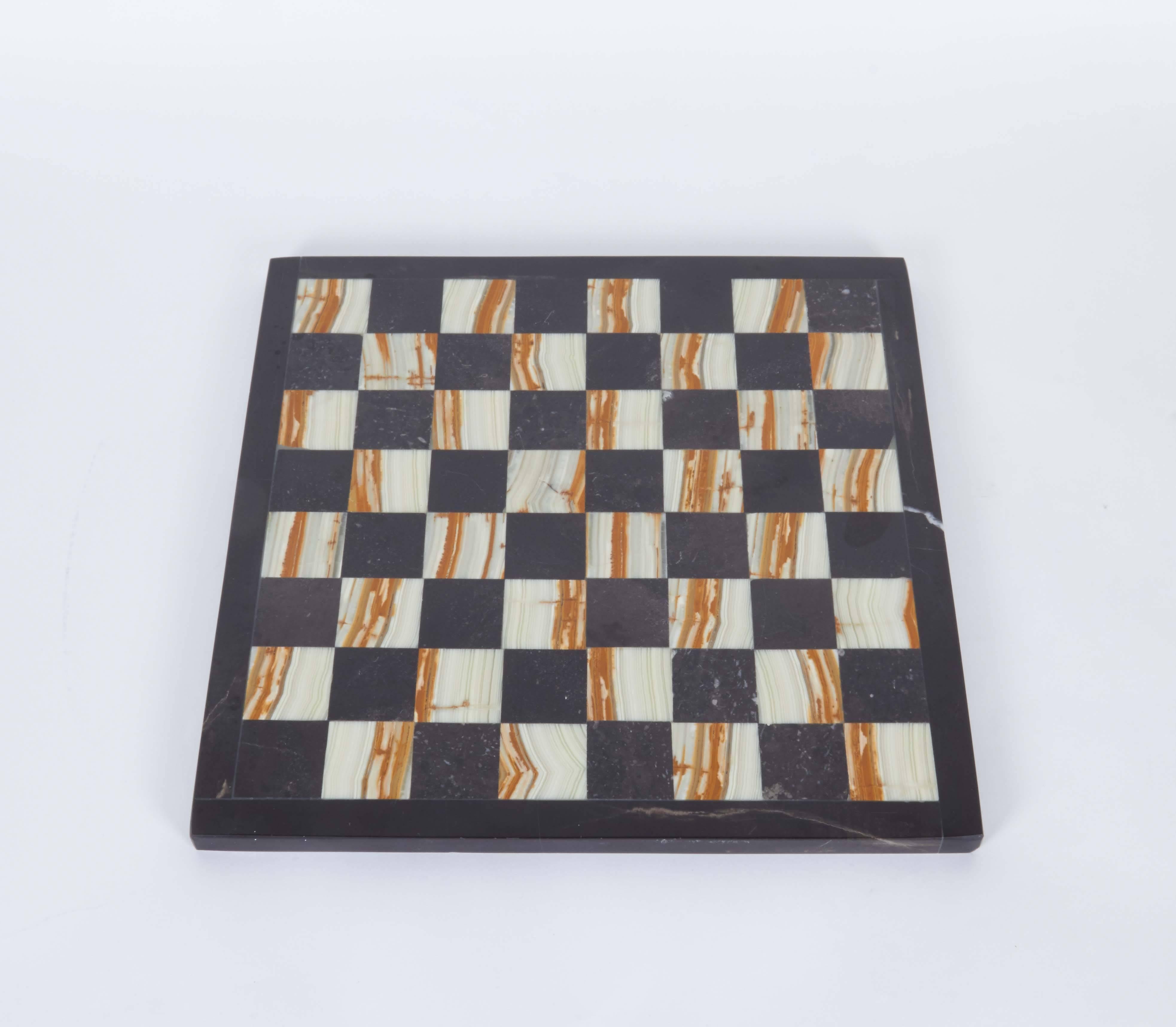 Mid-Century Onyx and Marble Chess Set In Good Condition In New York, NY