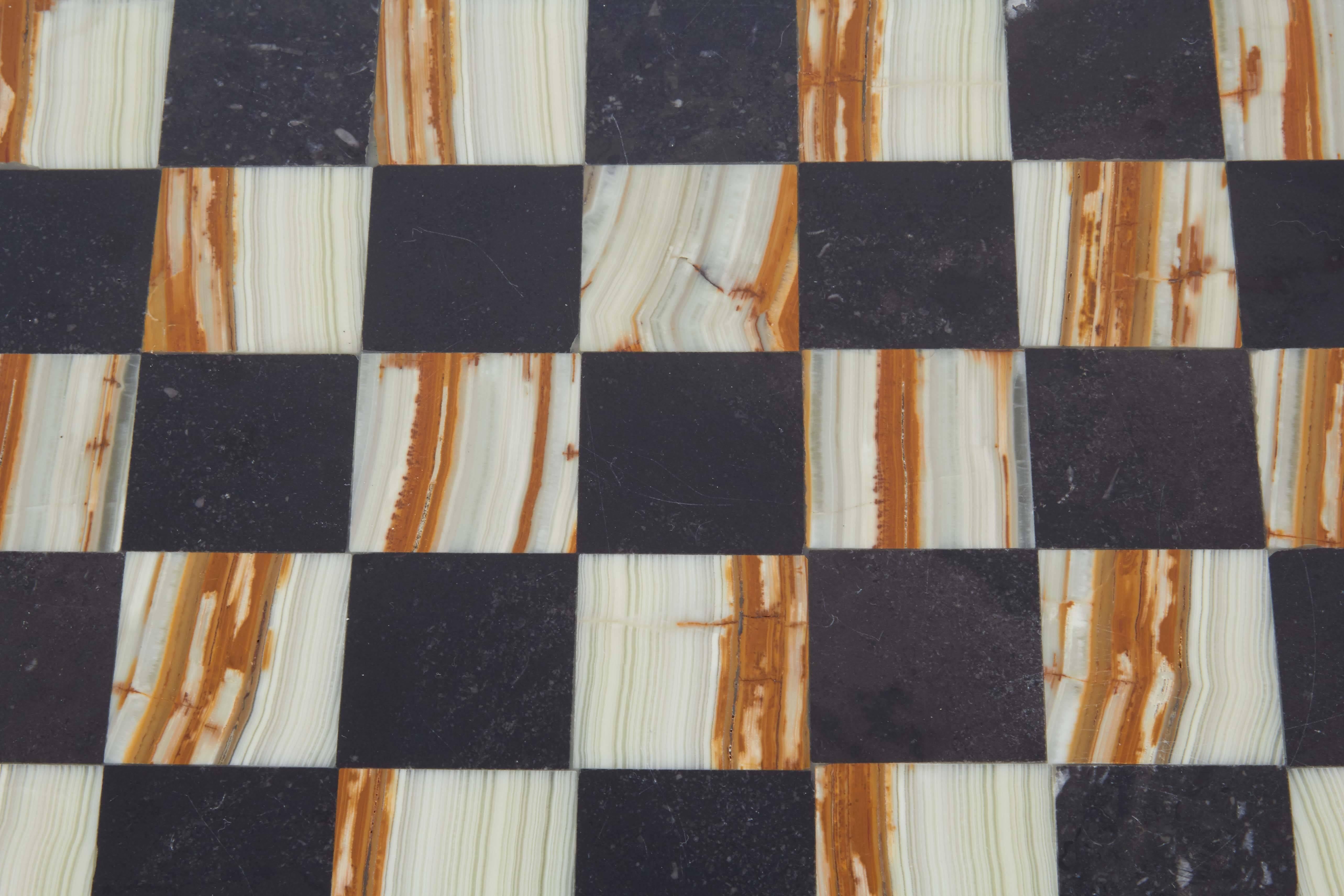 20th Century Mid-Century Onyx and Marble Chess Set