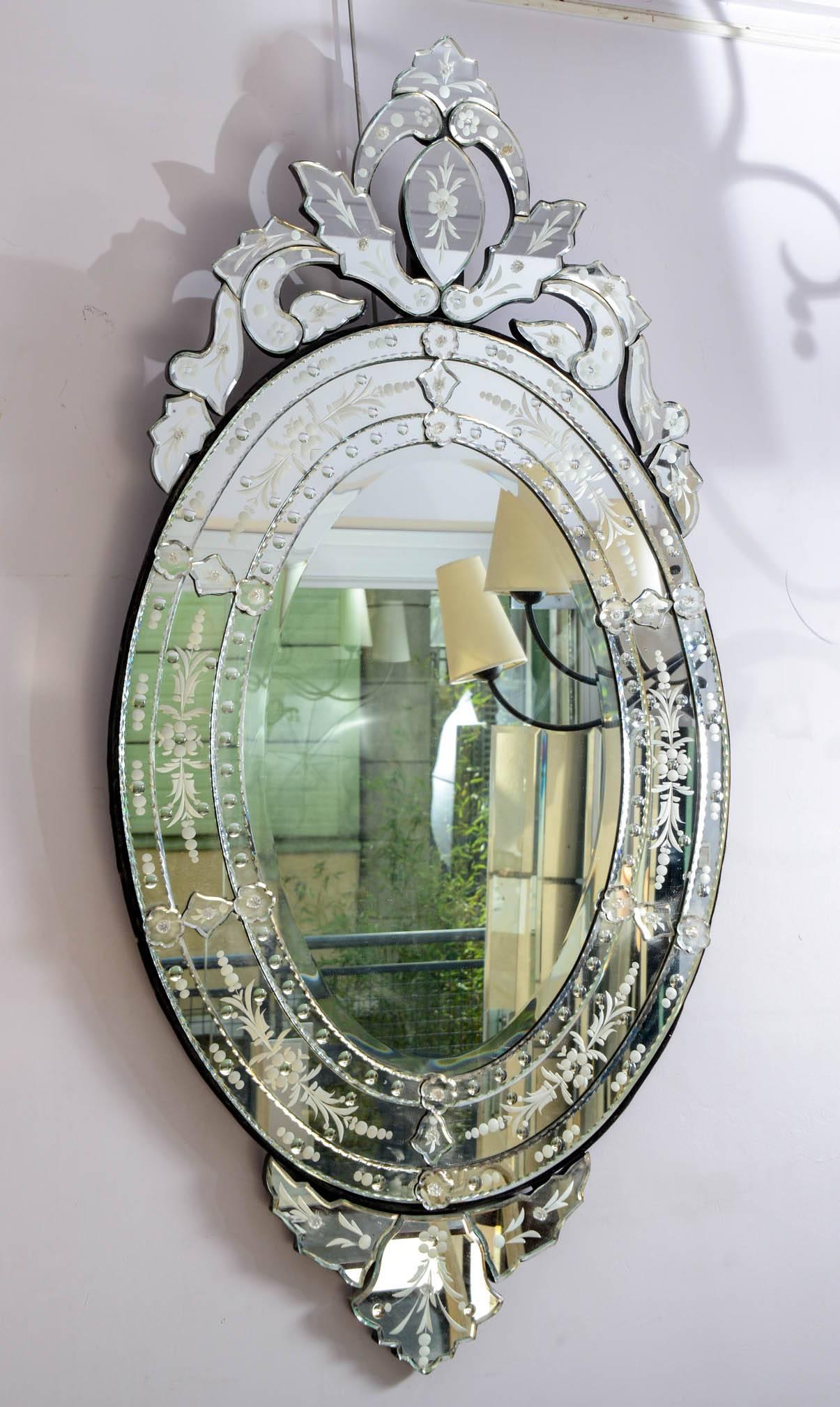Late 20th Century Venitien Mirror