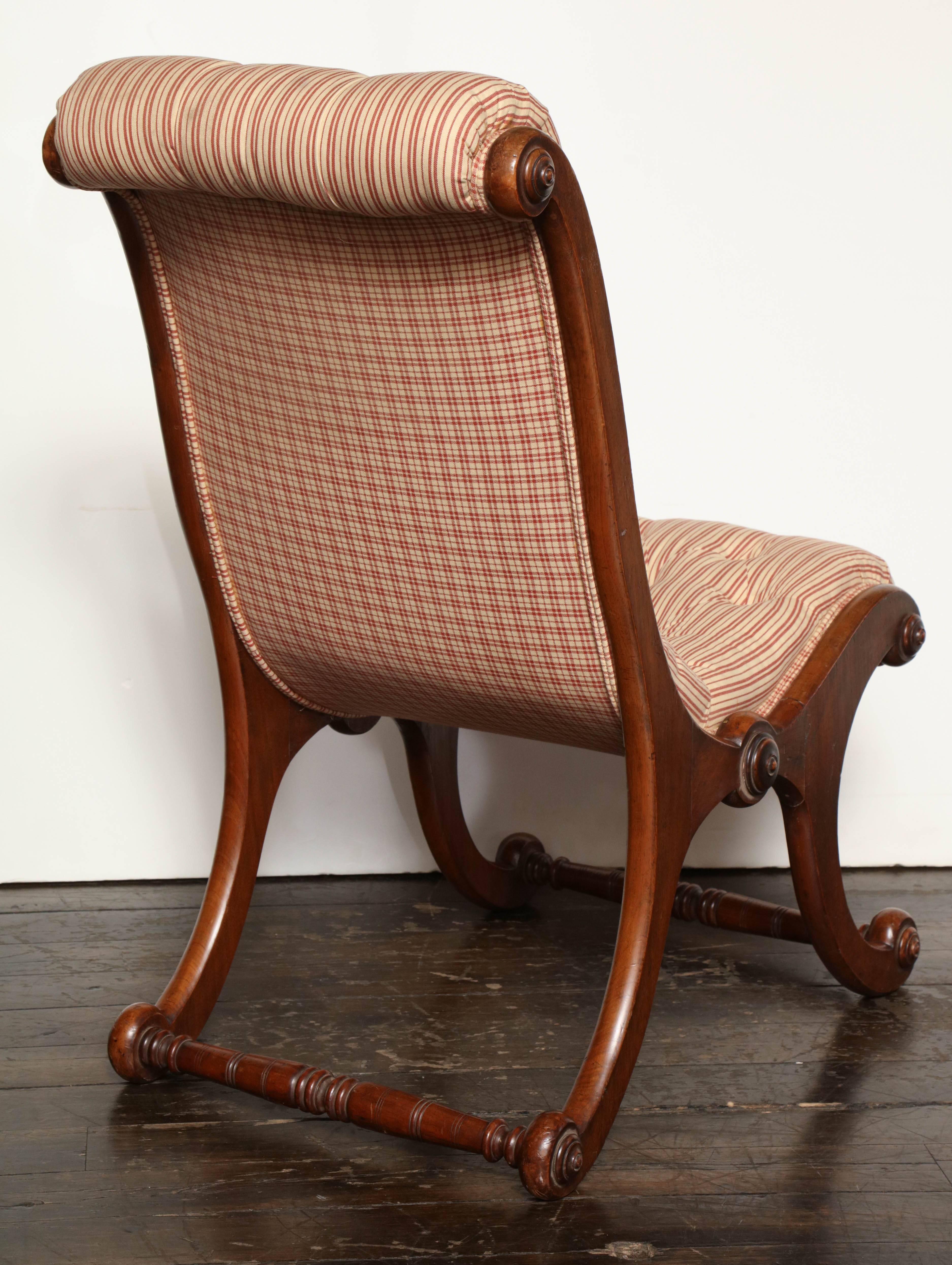 Mid-19th Century English, Mahogany Slipper Chair 2